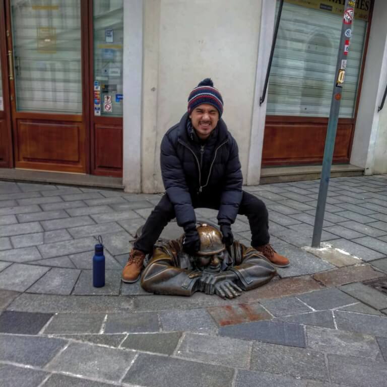 Estatua más famosa de Bratislava, Eslovaquia