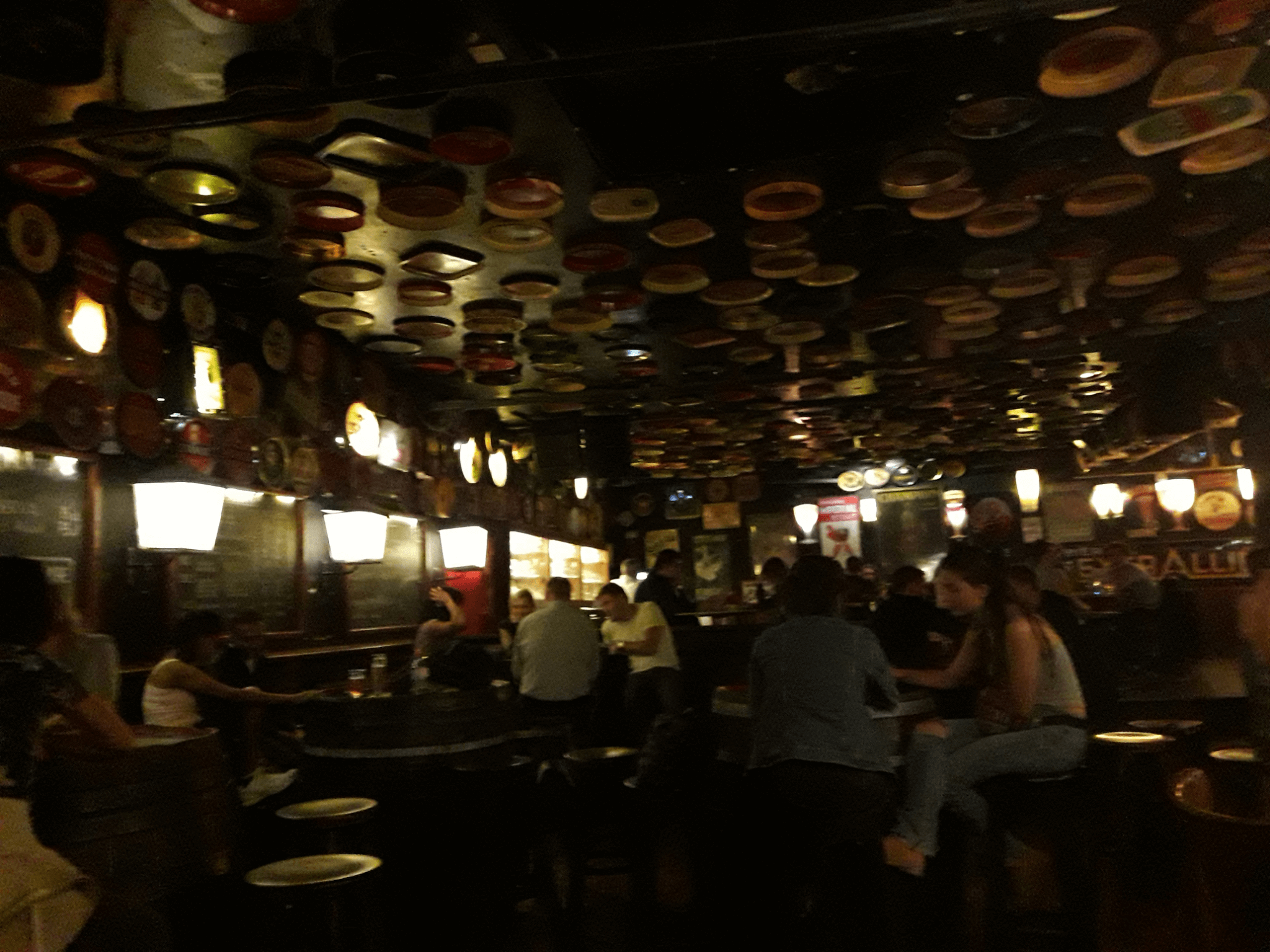 Delirious Café