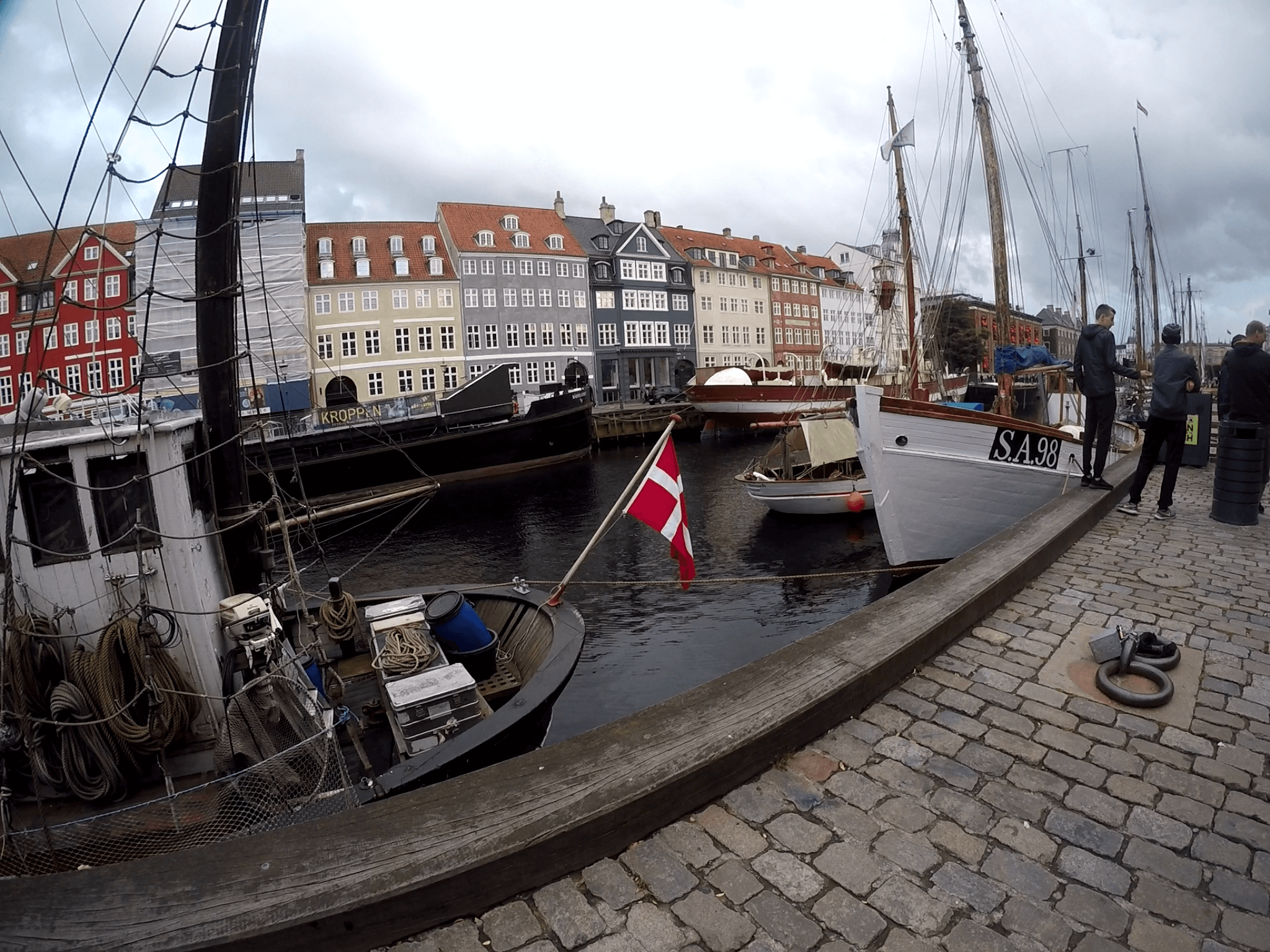 Botes en Nyhavn Copenhague