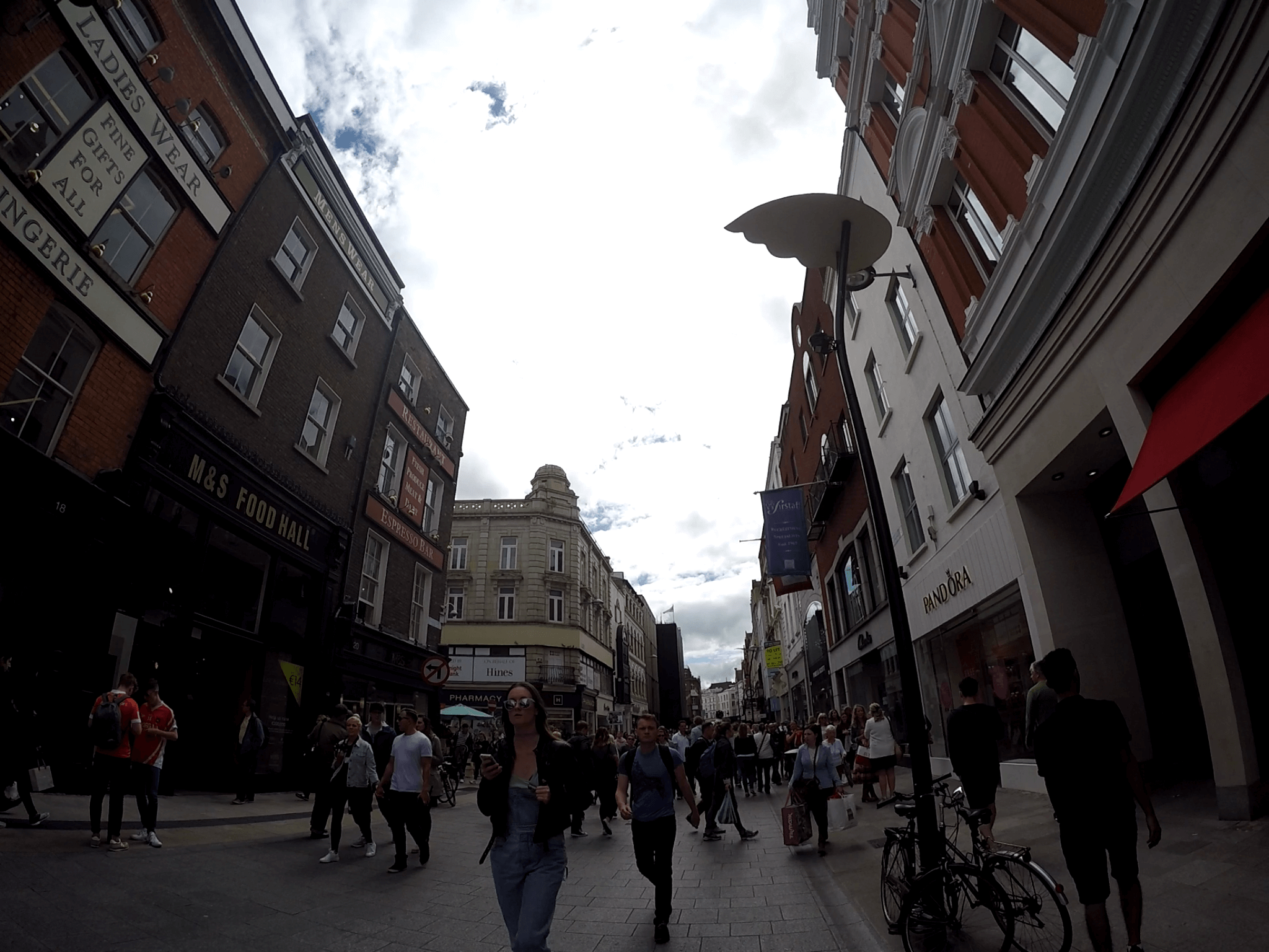 Grafton Street (Sráid Grafton)