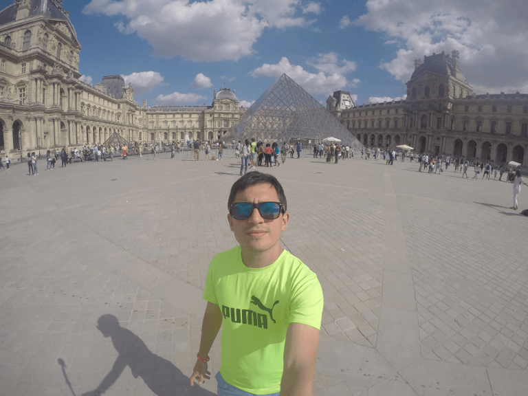 Visitar el Museo de Louvre en París