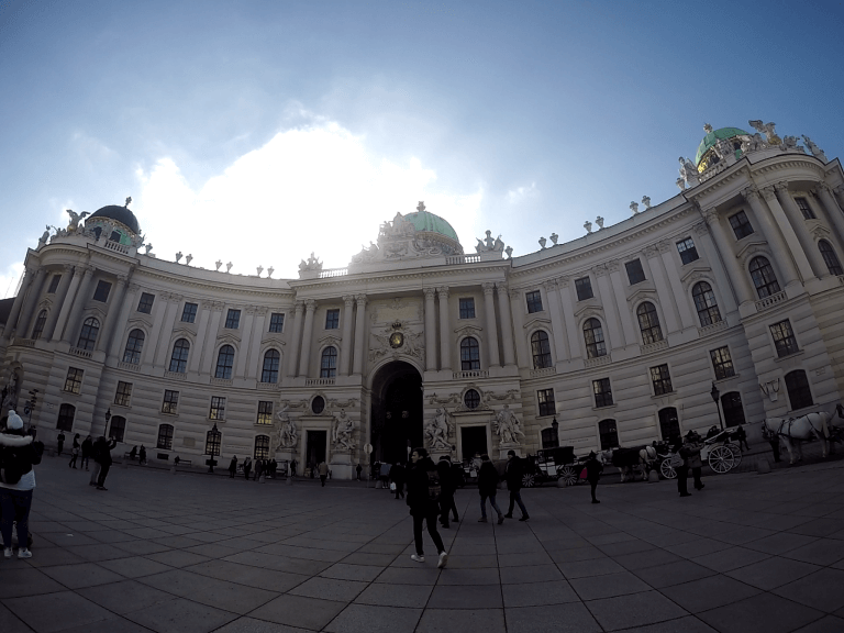 ¿Cómo ir del Aeropuerto de Viena al centro de Viena?