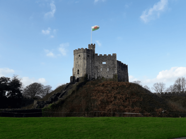 Castillo de Cardiff en la capital del País de Gales
