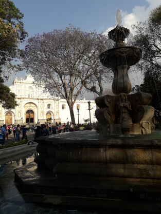 Parque Central o Plaza Mayor de Antigua Guatemala