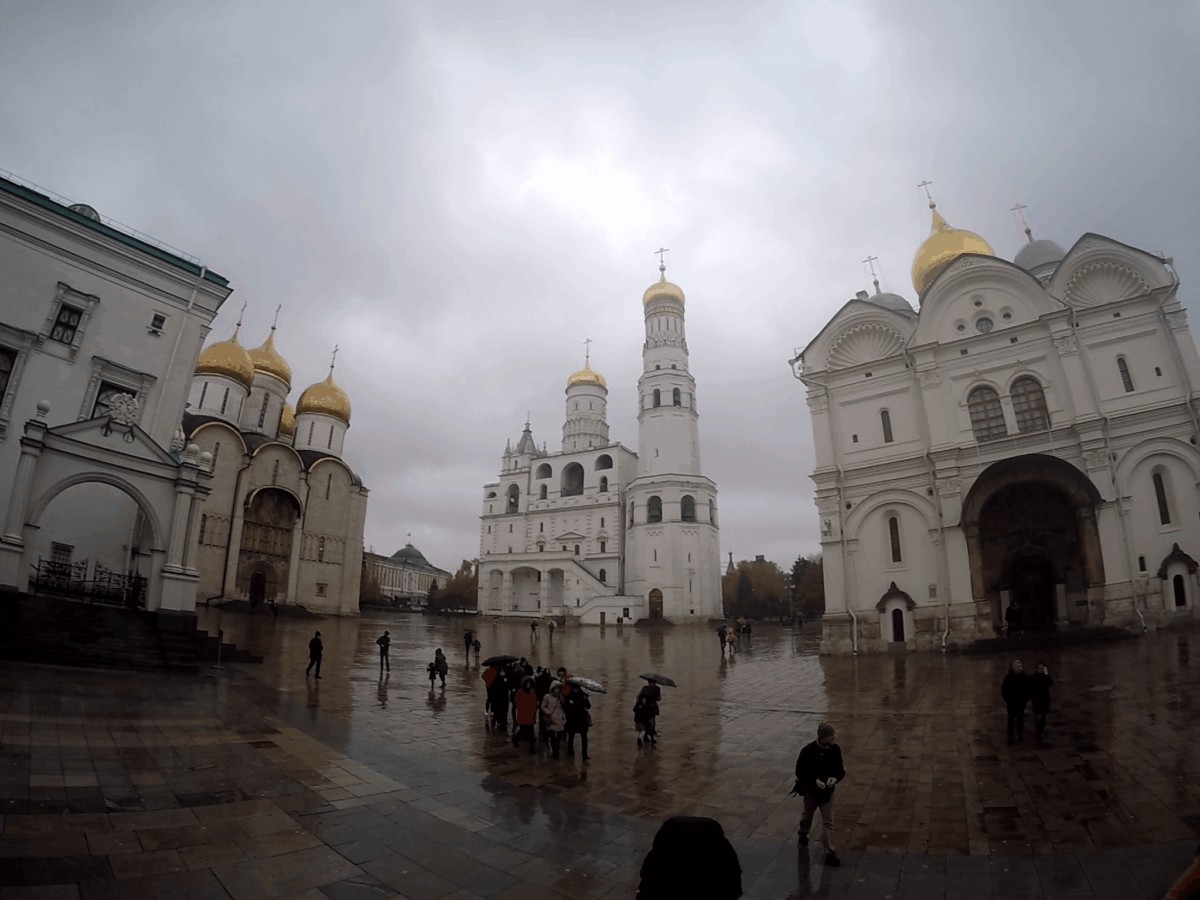 Iglesias en el Kremlin de Moscú, Rusia