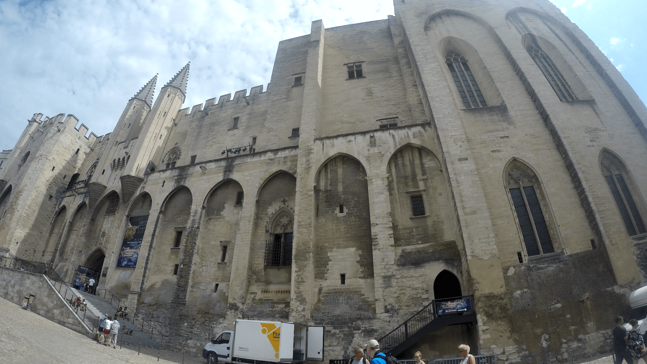Palacio Vieux o Palacio Viejo de Avignon