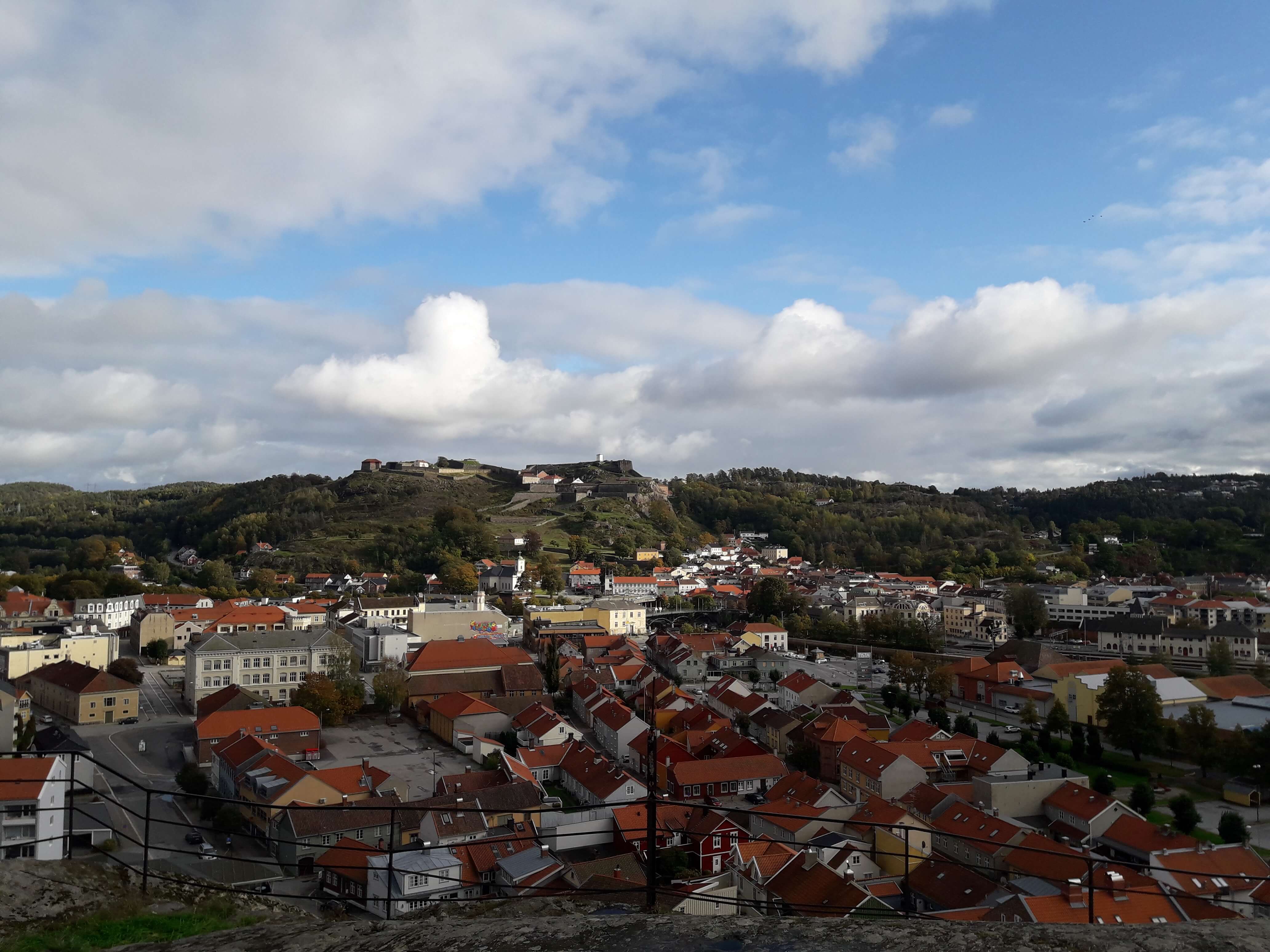Halden: La Frontera entre Noruega y Suecia - Viaje a Noruega