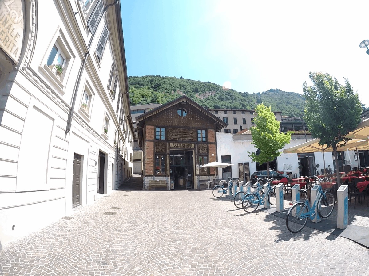 Funicular en el Lago de Italia