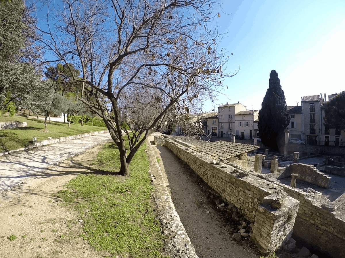 ¿Por qué visité Vaison-la-Romaine?