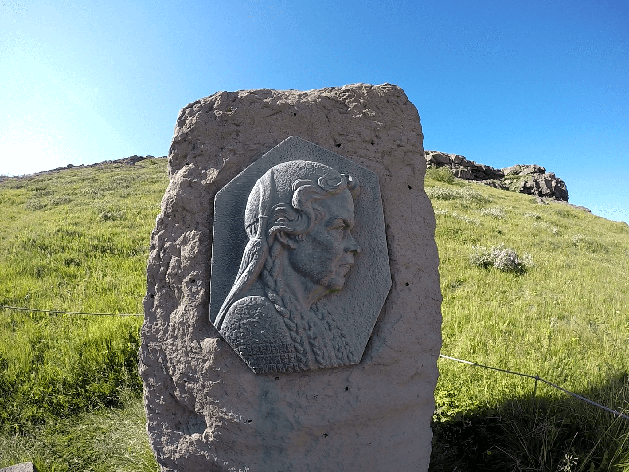 Las Catarátas de Gullfoss - Estatua