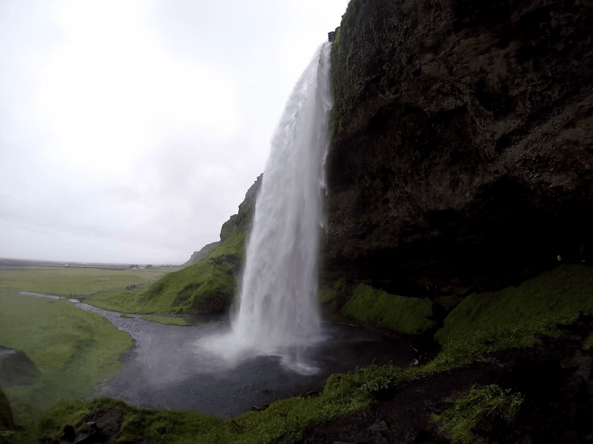 Seljalandsfoss y Gljufrafoss: 2 Cascadas Espectaculares - Islandia