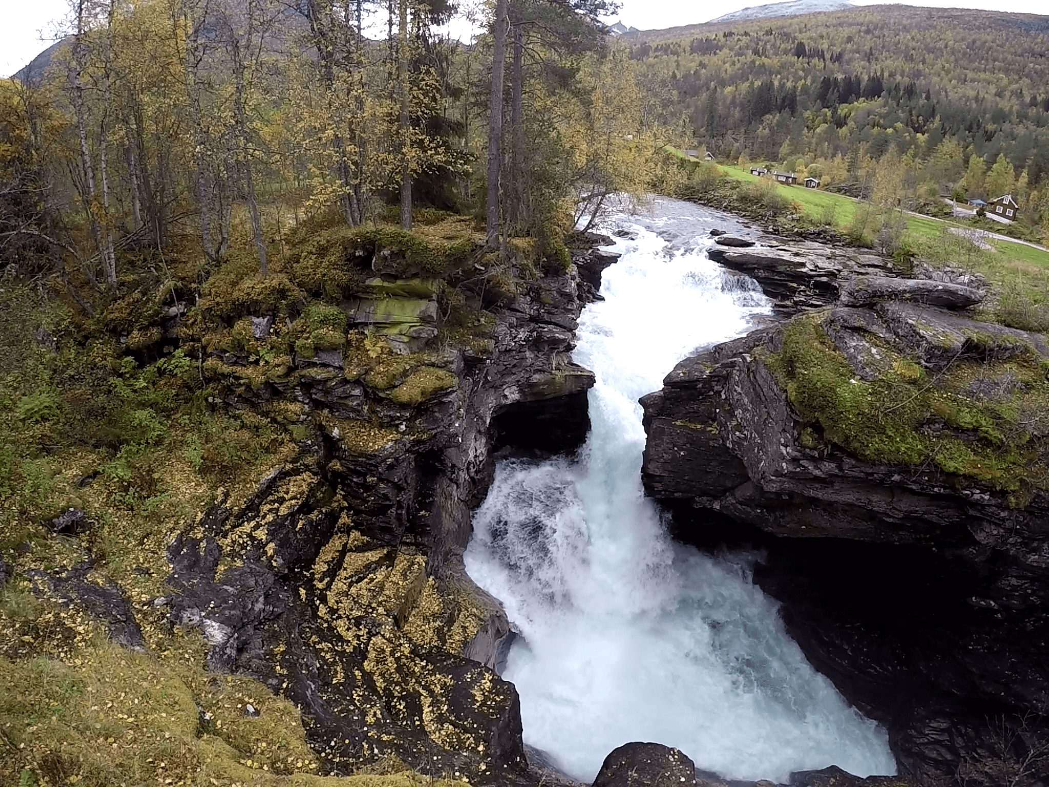 Gudbrandsjuvet: Mirador al río Valldøla - Noruega