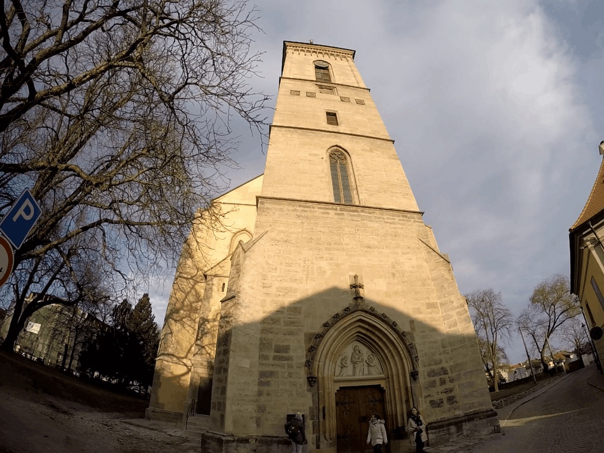 Kutná Hora: La Ciudad de la Capilla de los Huesos - UNESCO