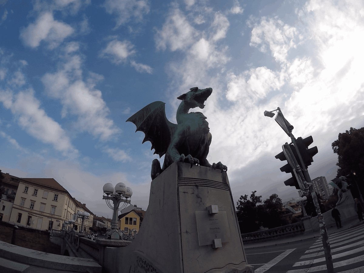 Puente de los Dragones en Liubliana