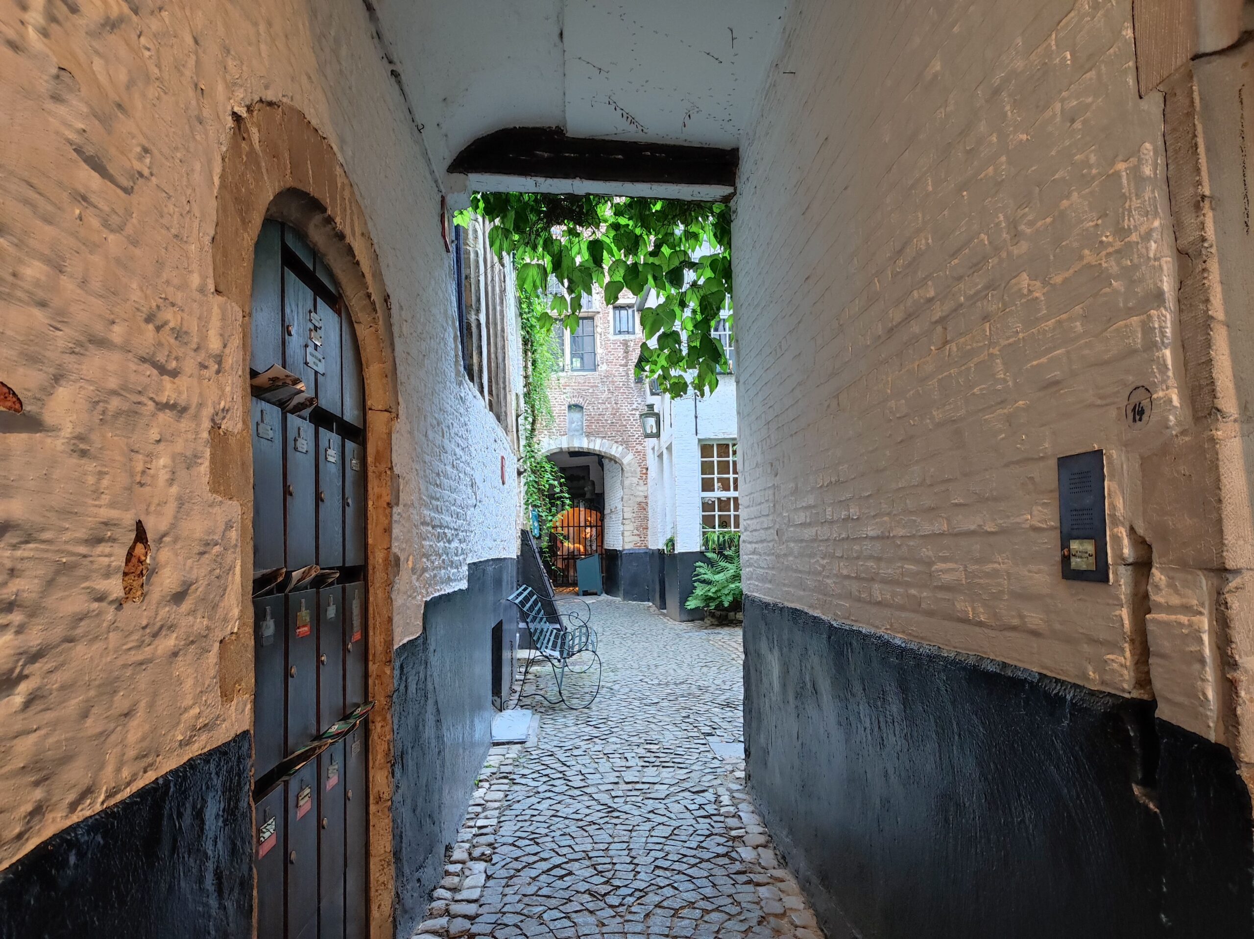 Callejón Vlaeykensgang Amberes