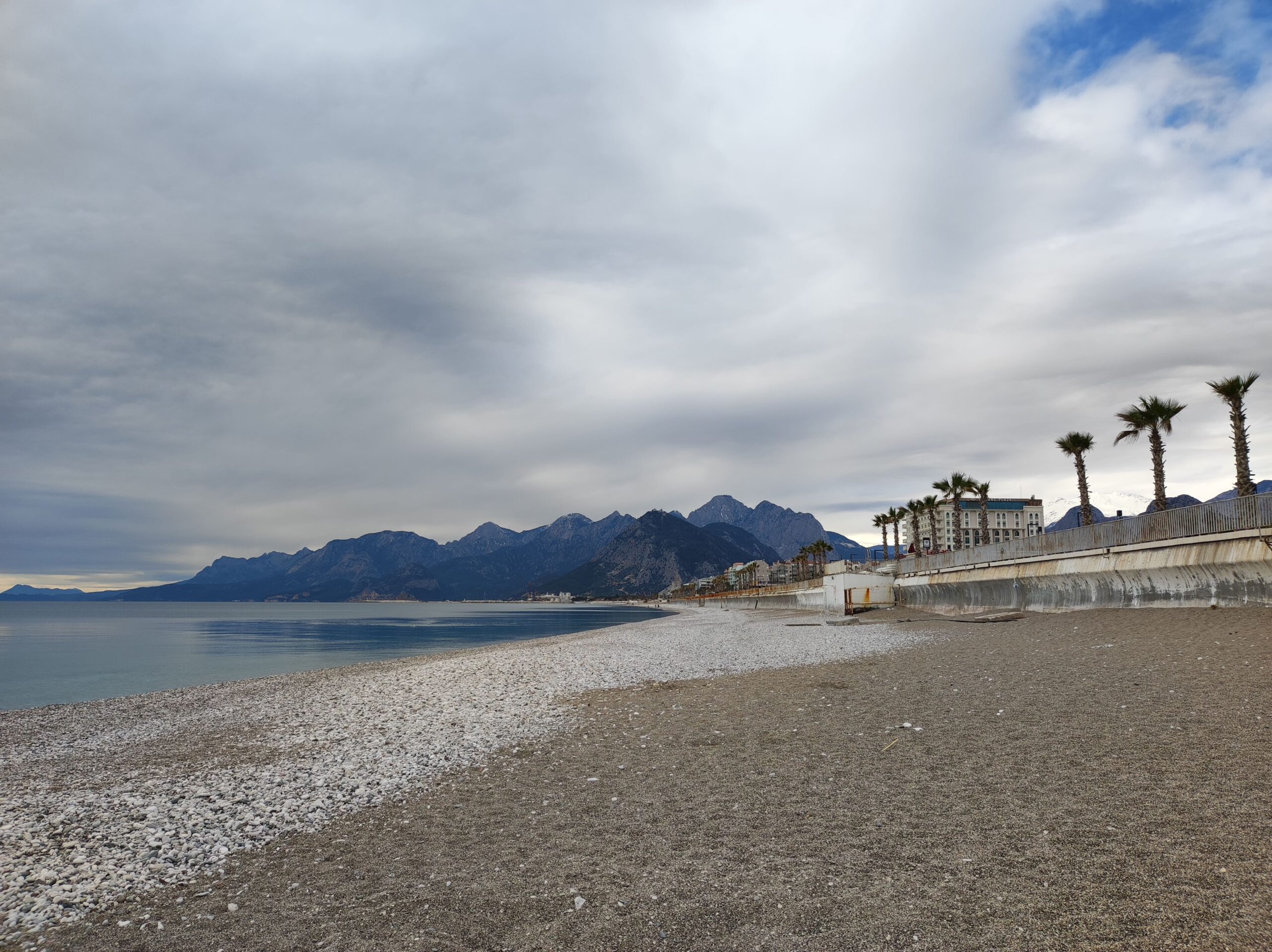 Playa en Antalya, Turquía