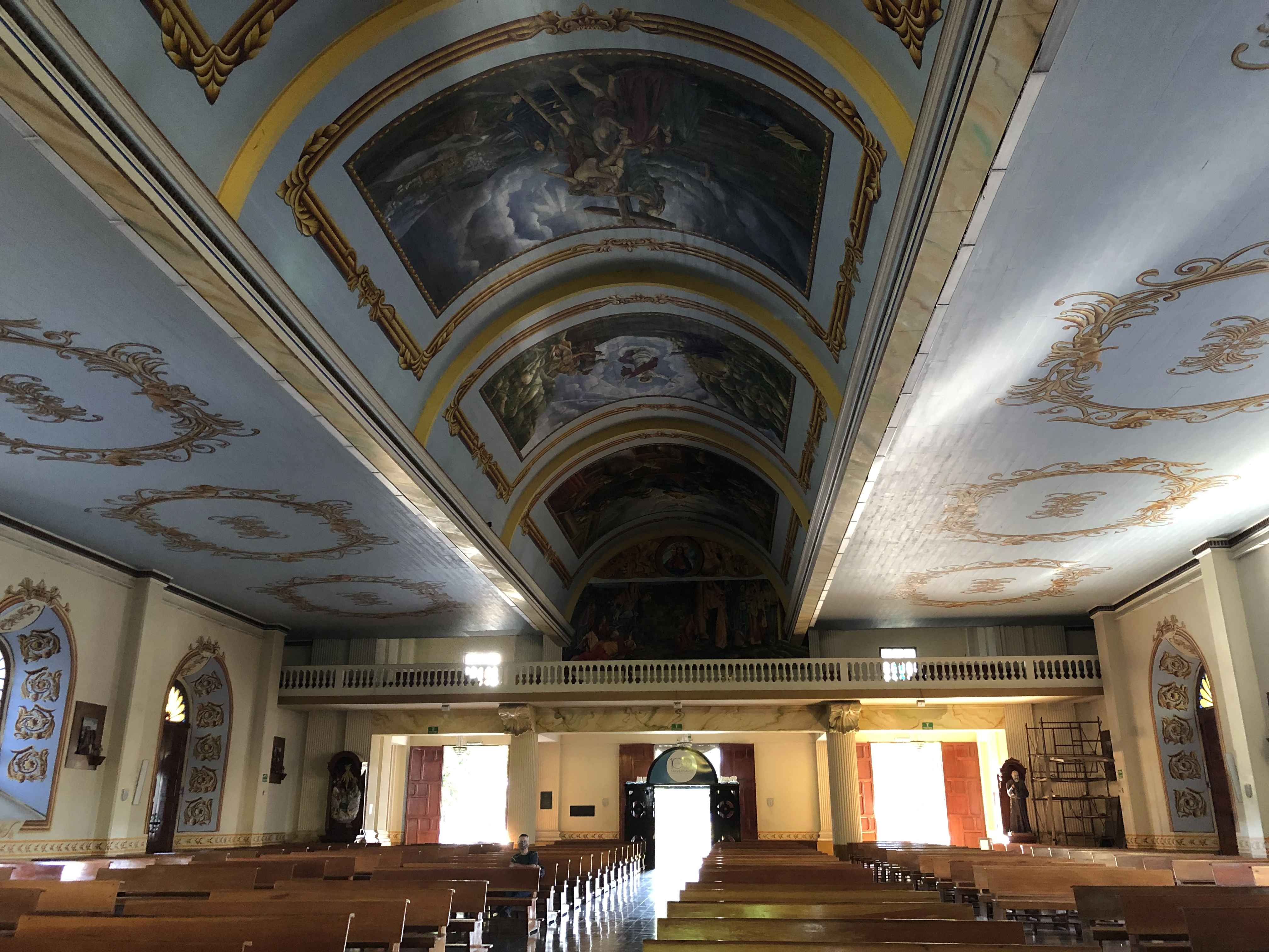 Catedral de la ciudad en Costa Rica interior