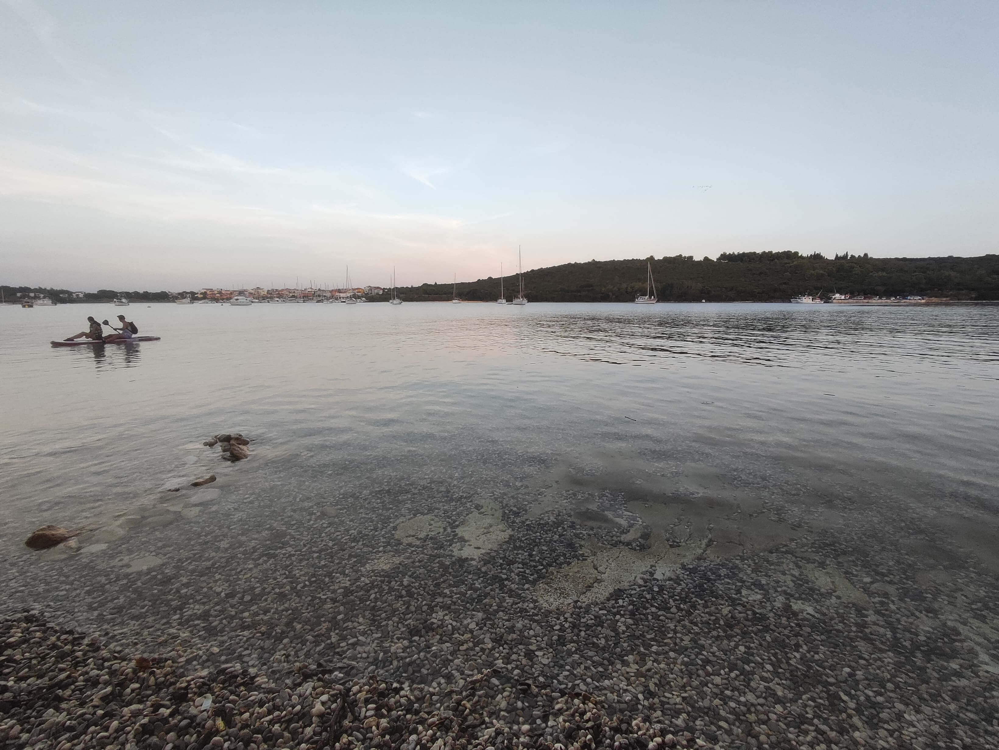 Explorar los Senderos por Bumbište en Croacia