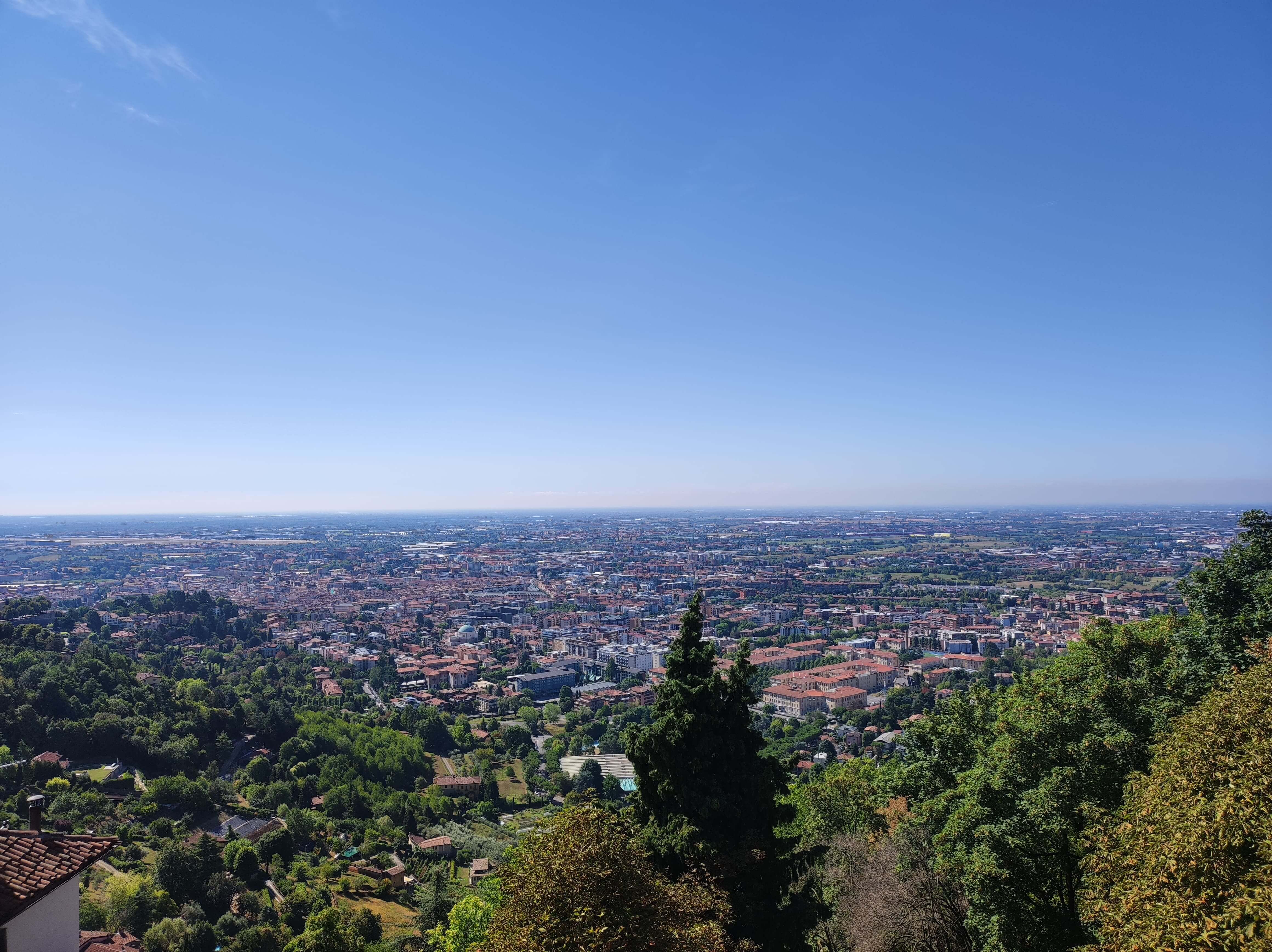 Bergamo: Una ciudad italiana dividida en dos partes
