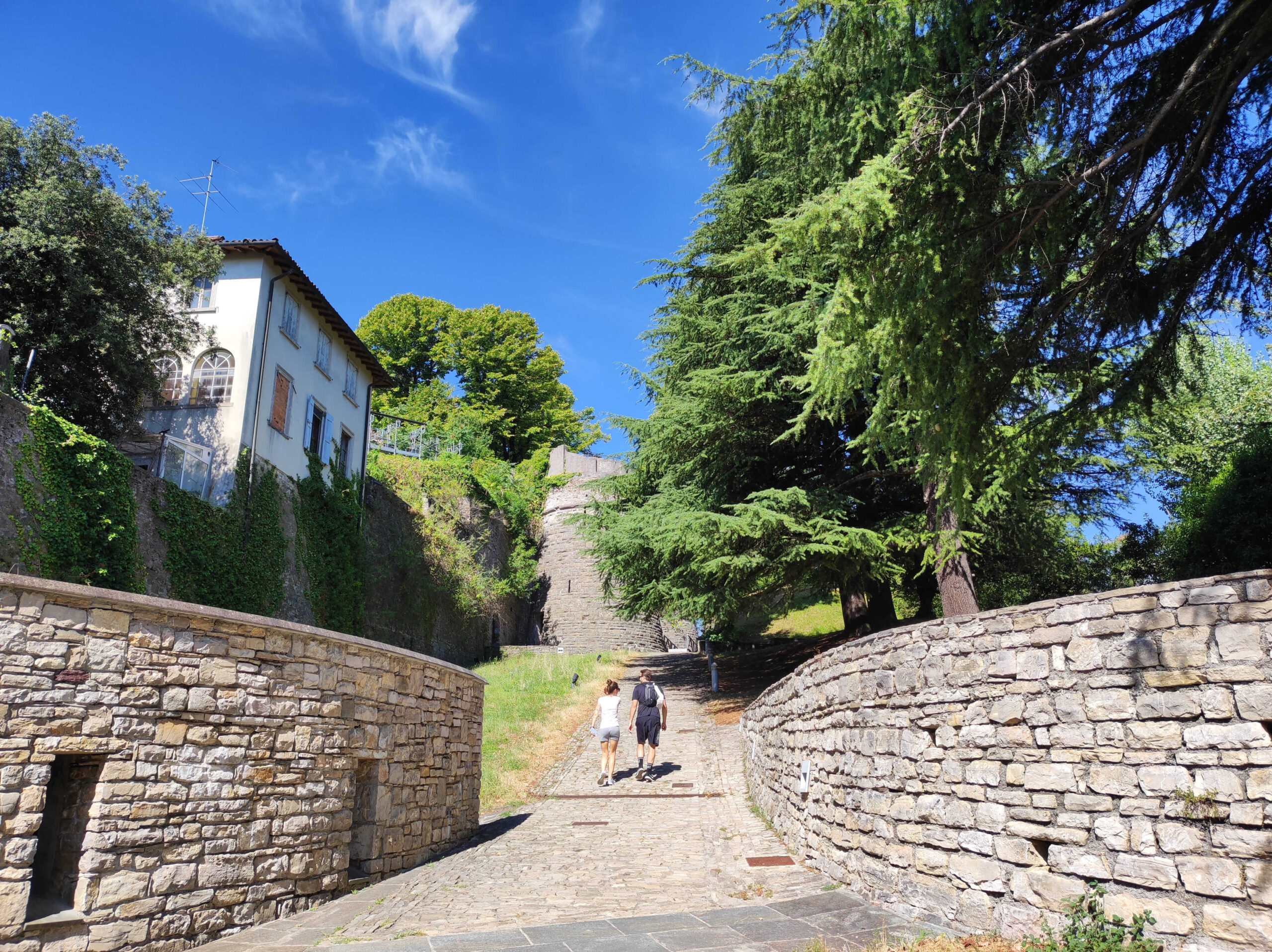 Castillo de San Virgilio, Italia