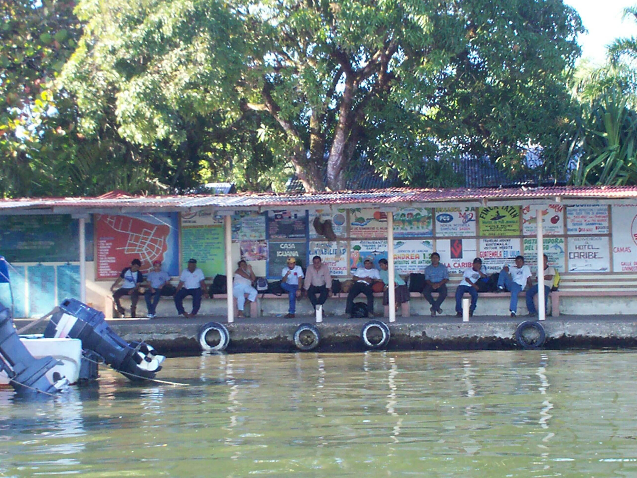 ¿Cómo ir de Río Dulce a Livingston? Guatemala