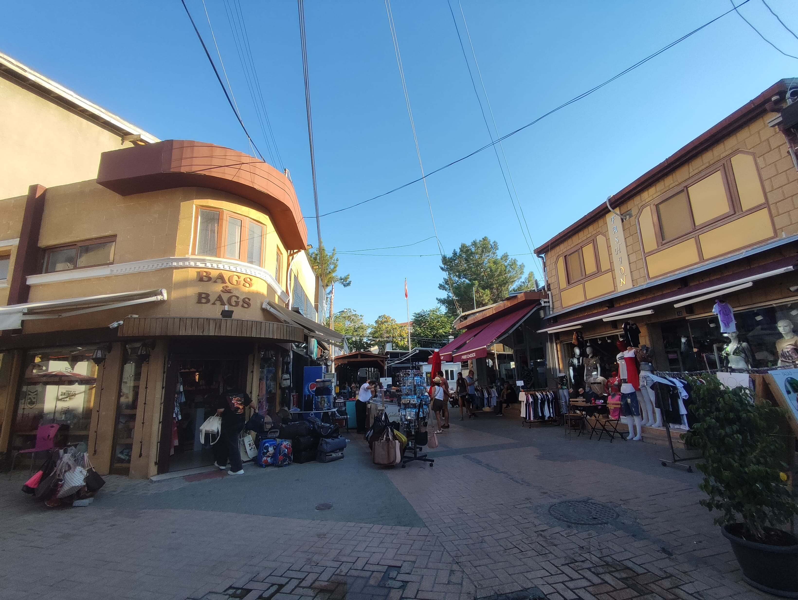 Calles de Lefkosa en el Norte de Chipre