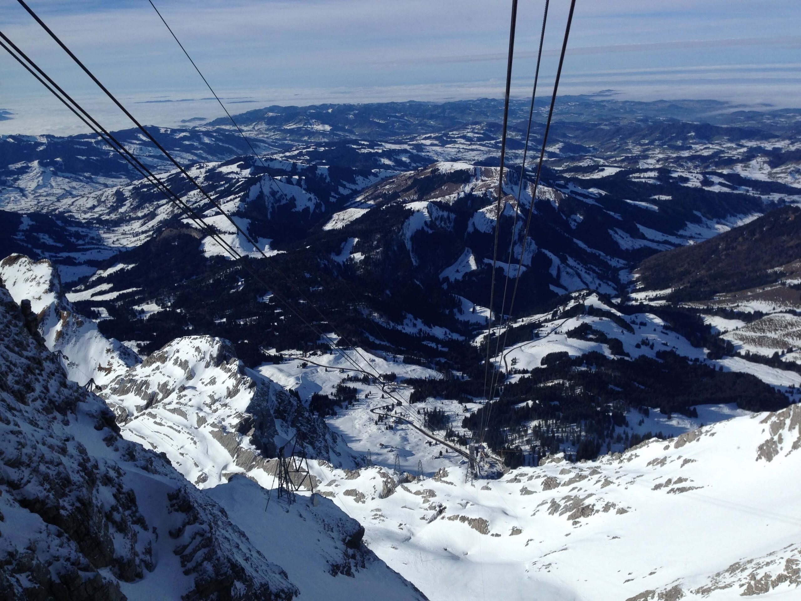 Invierno en los alpes suizos
