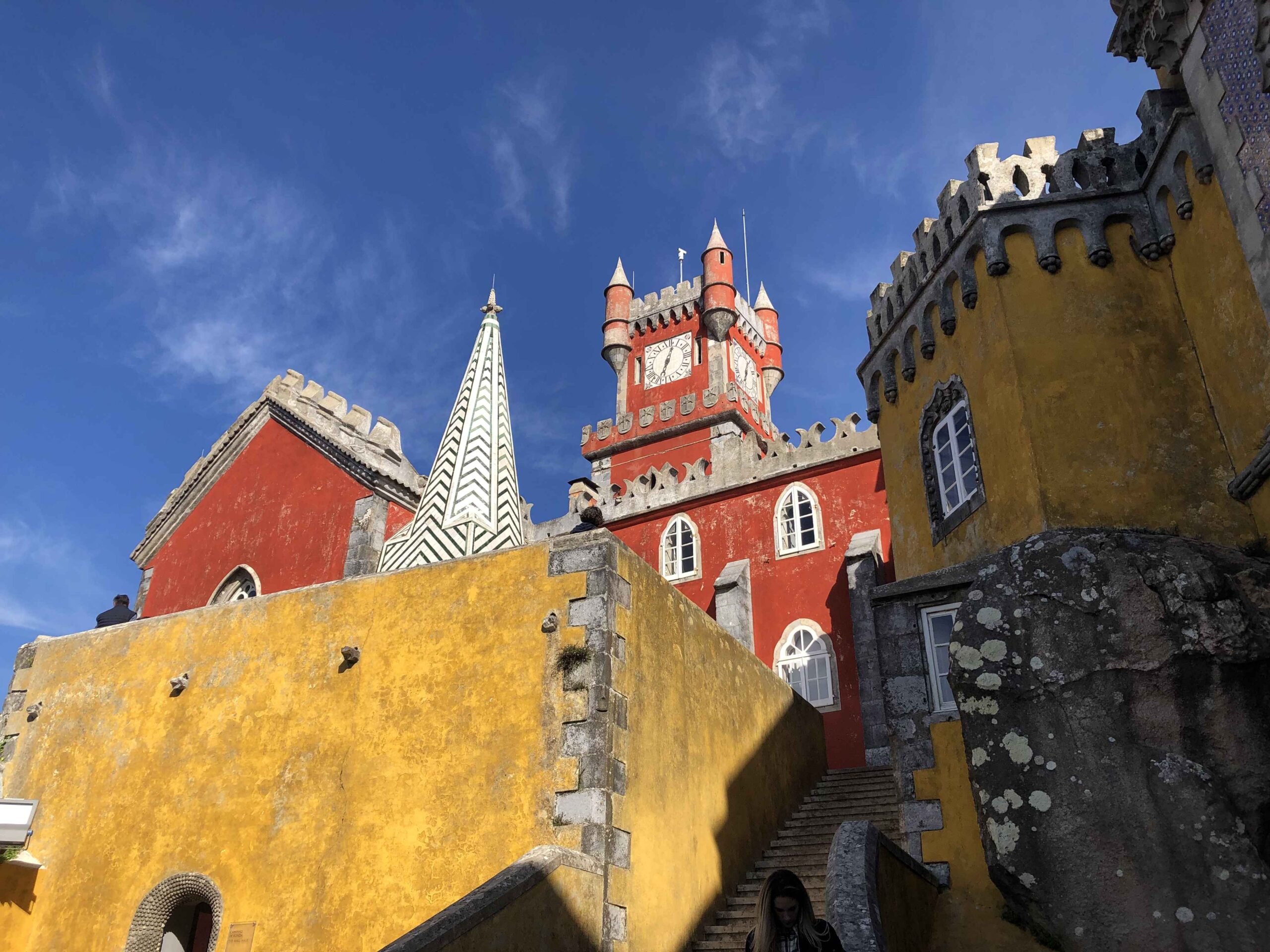 Ver el Palacio da Pena en Portugal