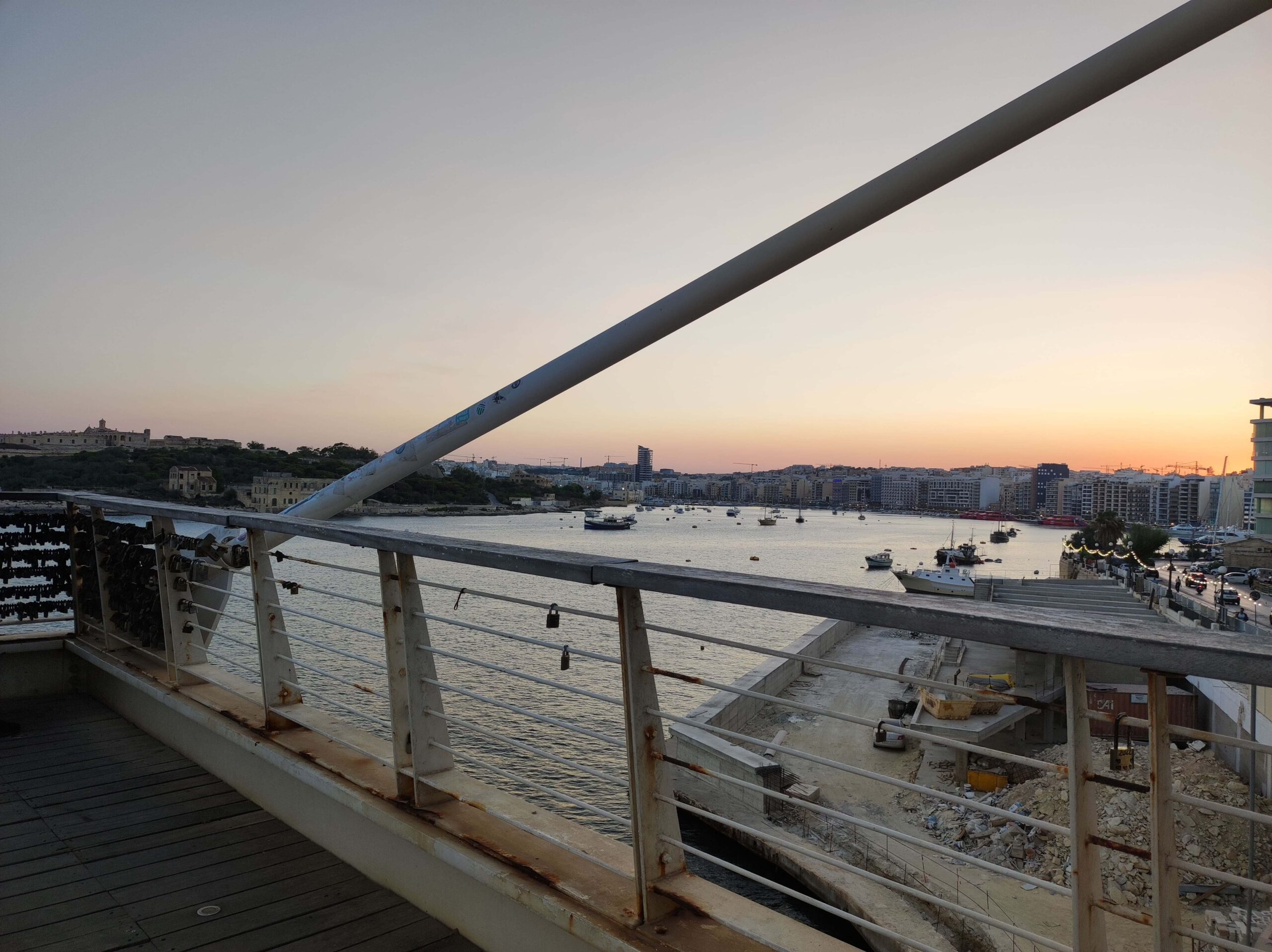 Puente Peatonal de Tigné en Malta