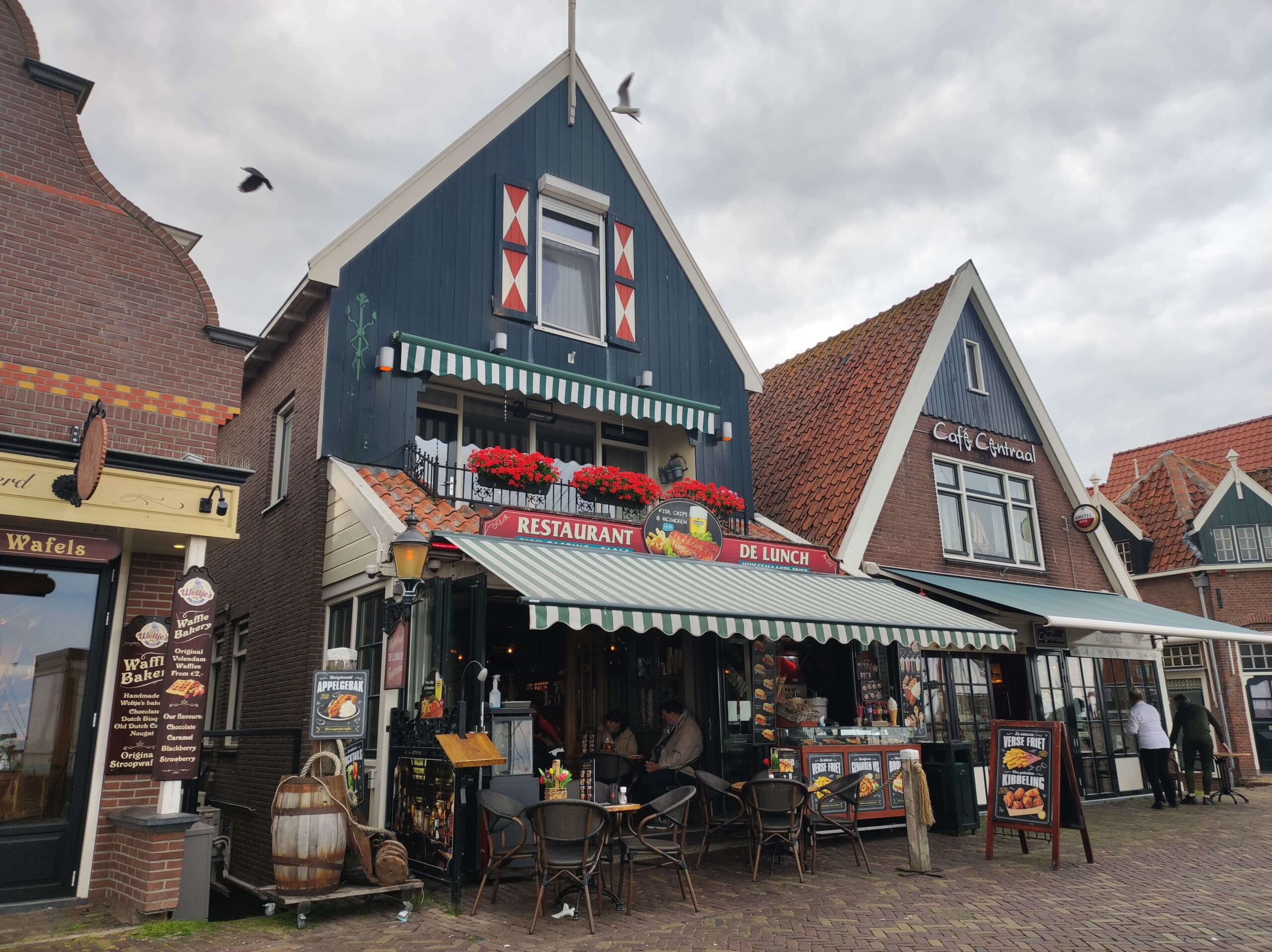 Pasear por las Calles de Volendam