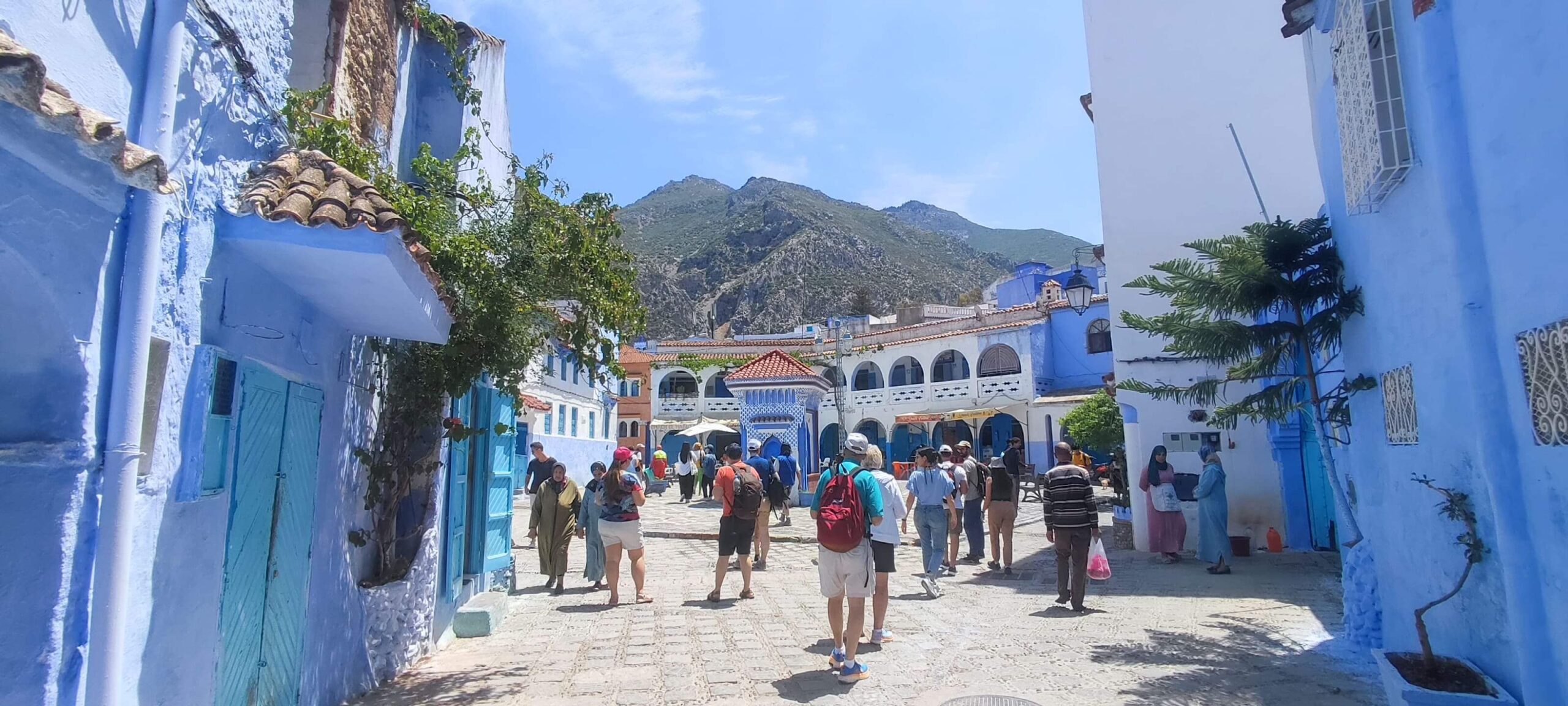 Visita la Plaza Uta el-Hammam, el Corazón de Chefchaouen