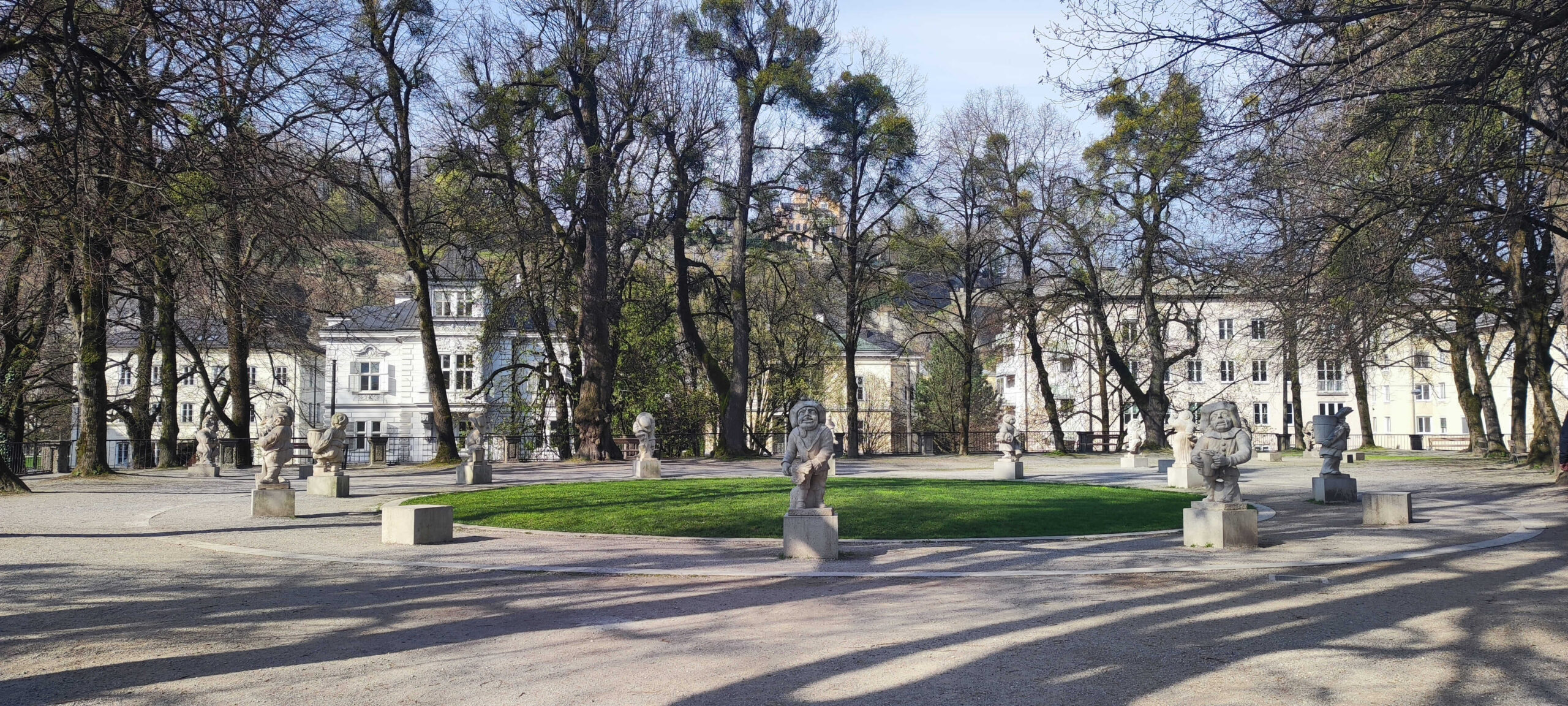 Jardines Mirabell: Un oasis de paz y belleza