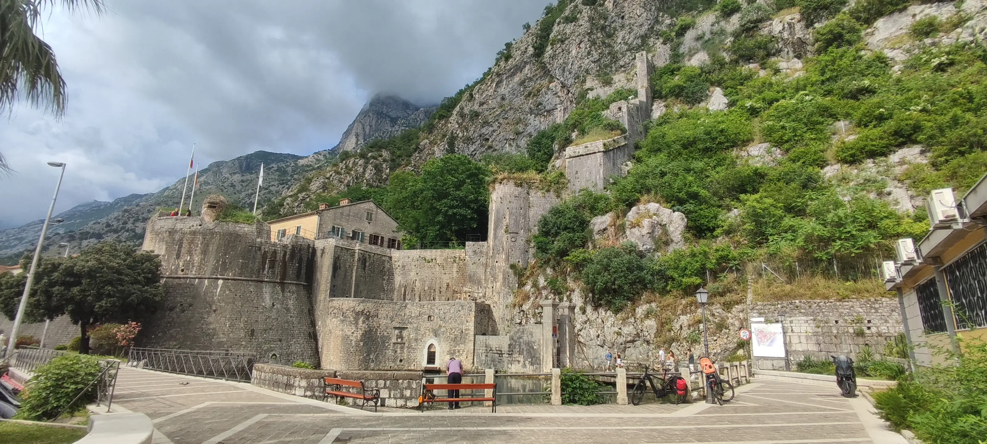 Ciudad antigua de Kotor en Montenegro