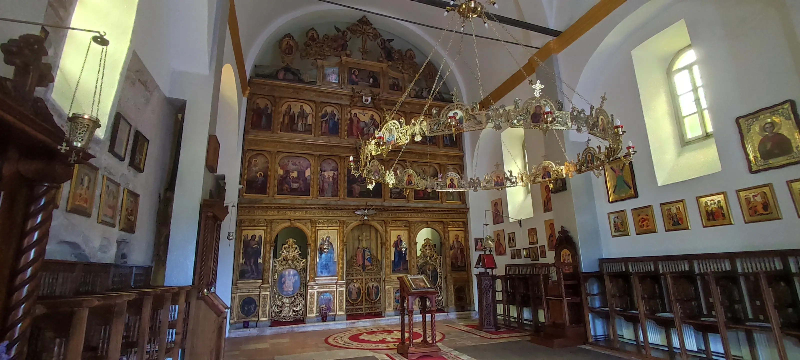 Visitar el Monasterio Praskvica en Montenegro