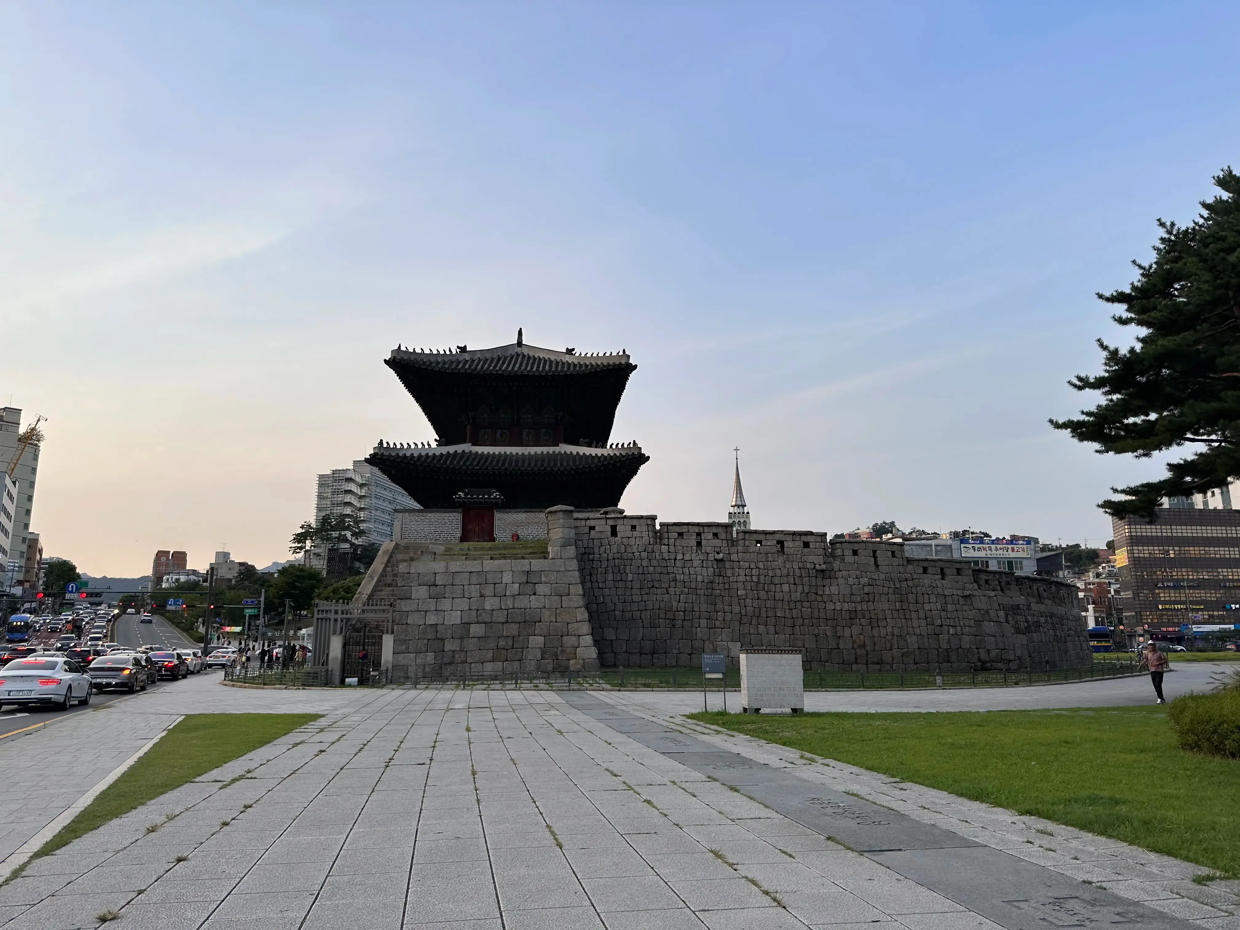 Puerta Heunginjimun: Una Reliquia Histórica