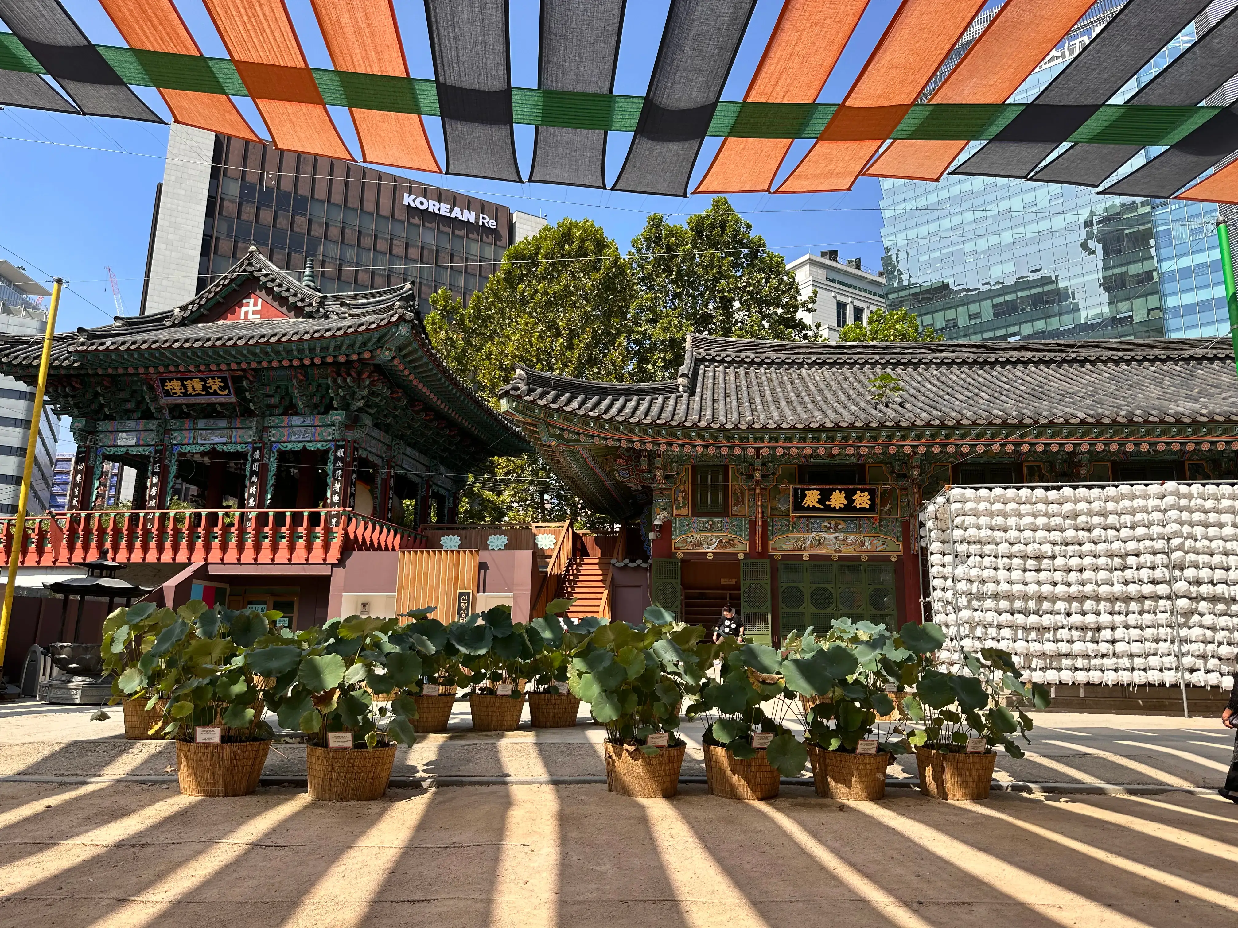 Templo Jogyesa en Seúl