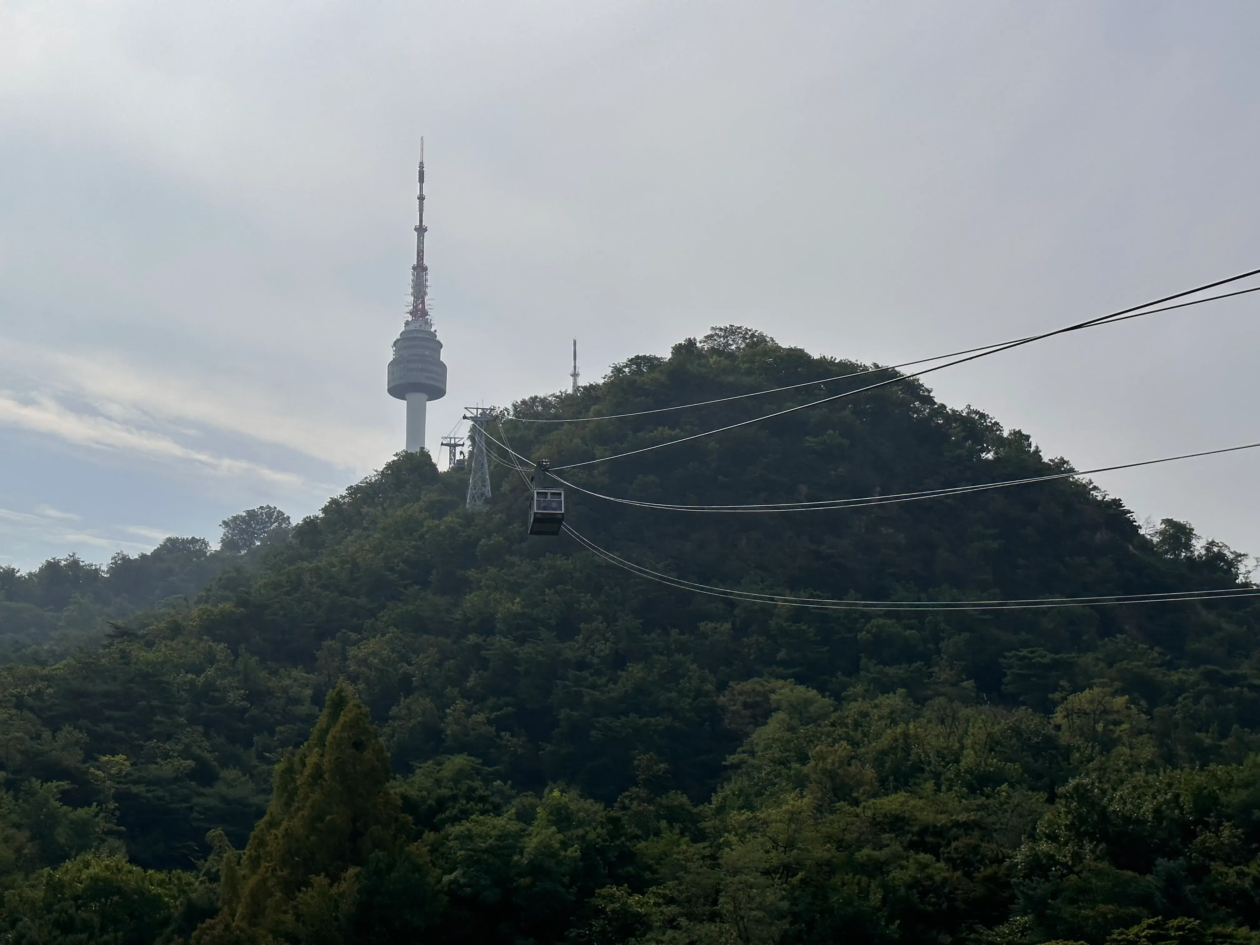 Teleférico en N Seoul Tower