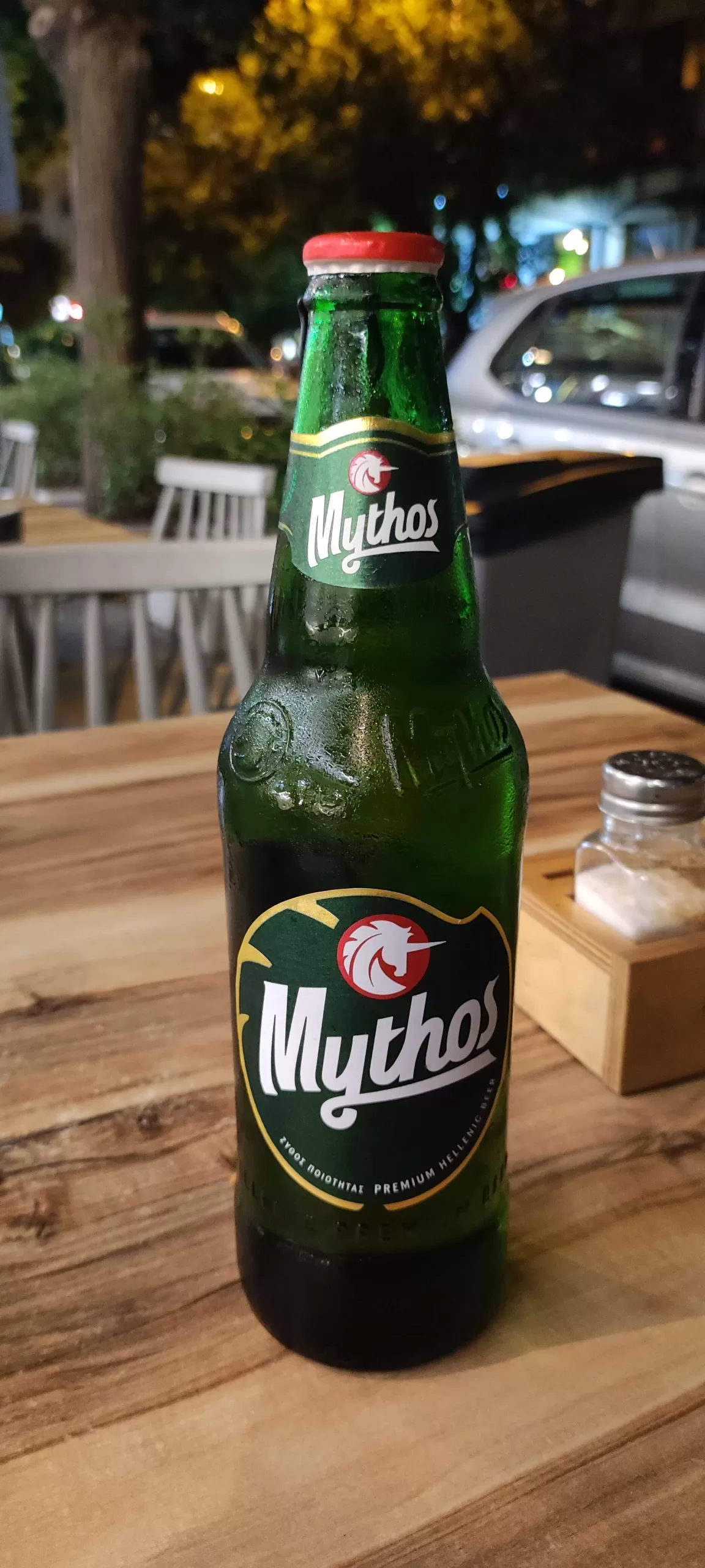 Cerveza Mythos en Grecia