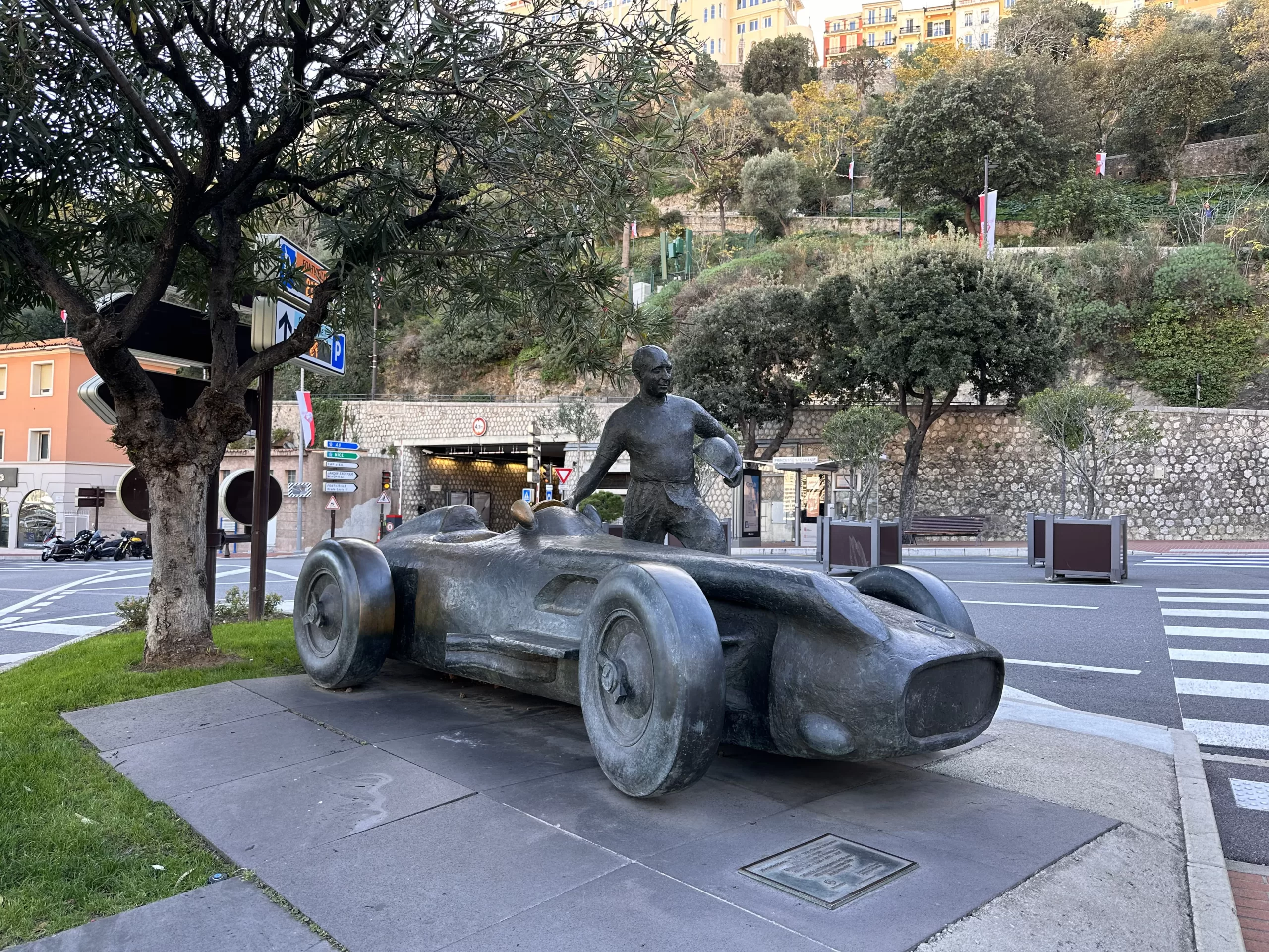 Estatua el Circuito de Fórmula 1 de la ciudad de Mónaco