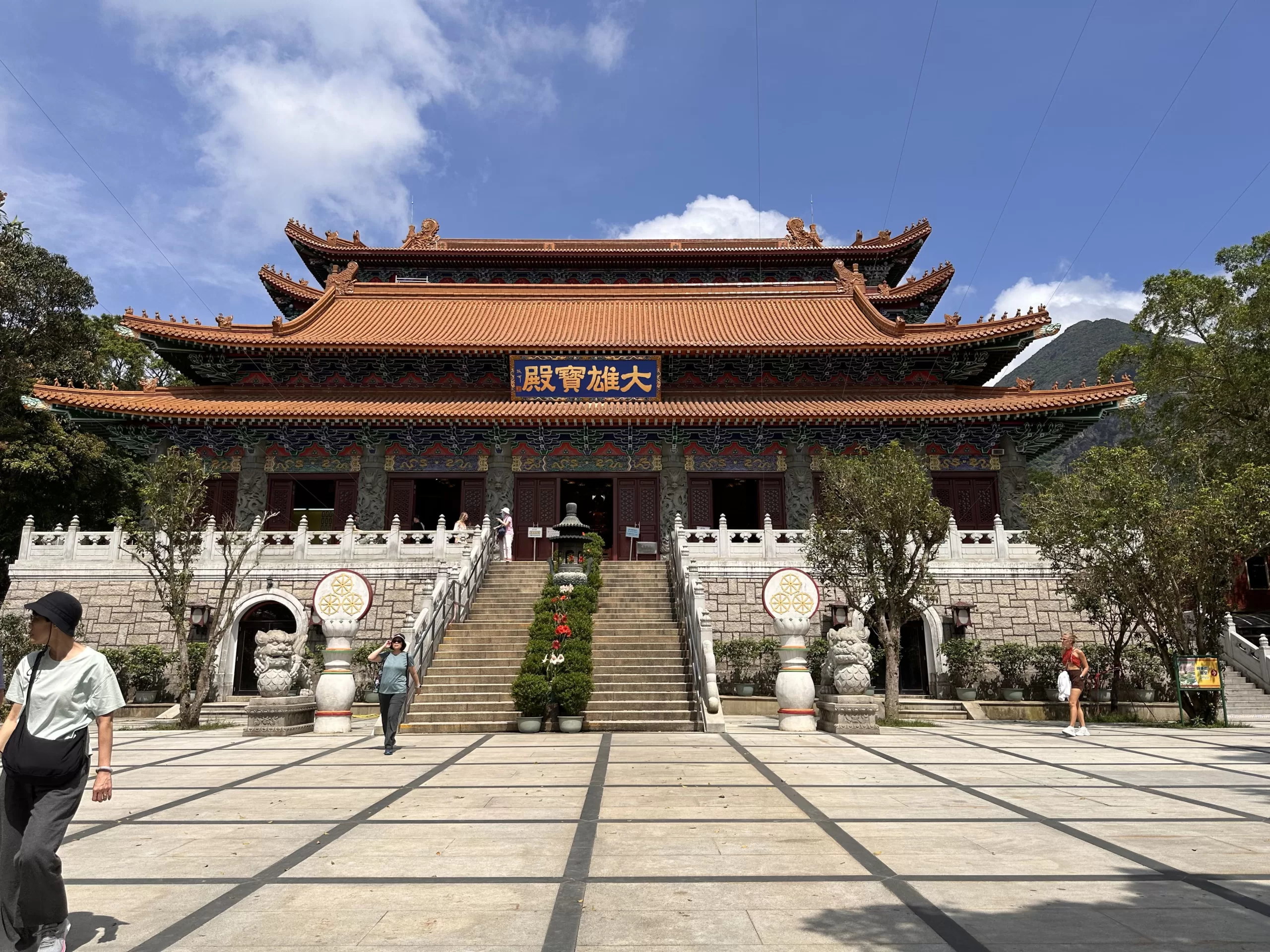 Monasterio de Po Lin