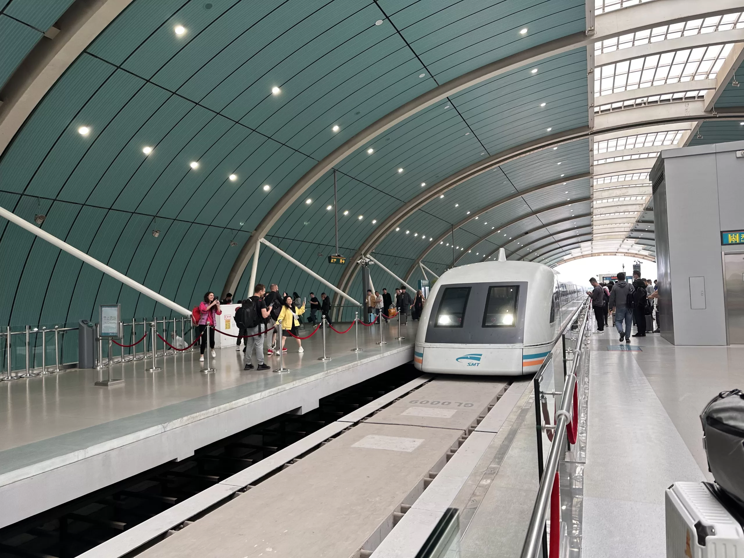 Subirse al Tren de Alta Velocidad del Aeropuerto al Centro de Shanghai