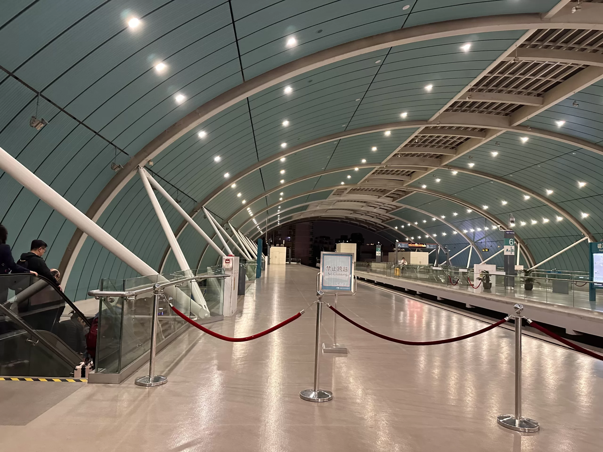 Estación del tren de alta velocidad den Longyang Road