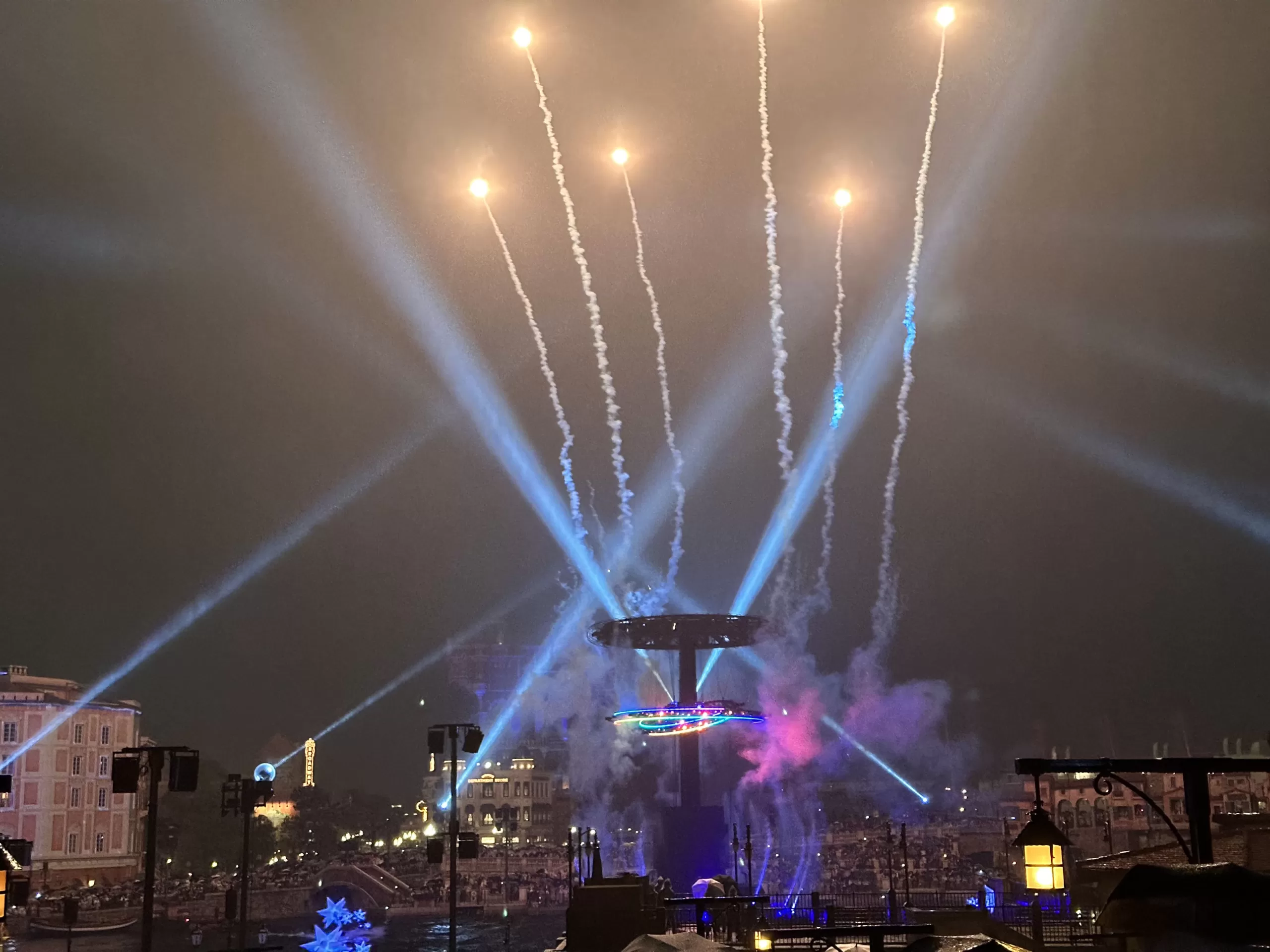 Show de luces en Disney Japón