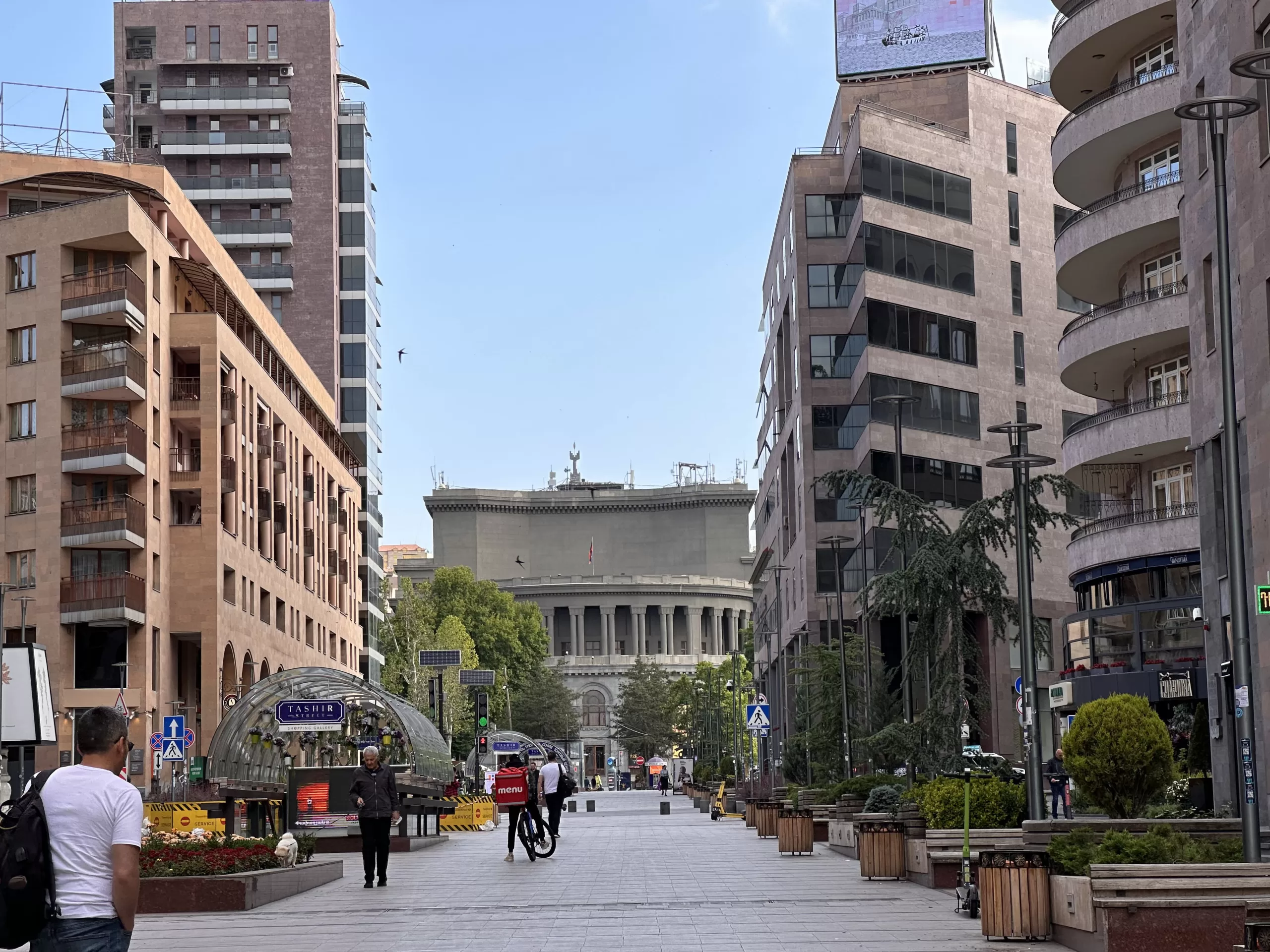 Avenida Norte: Calle peatonal de Ereván