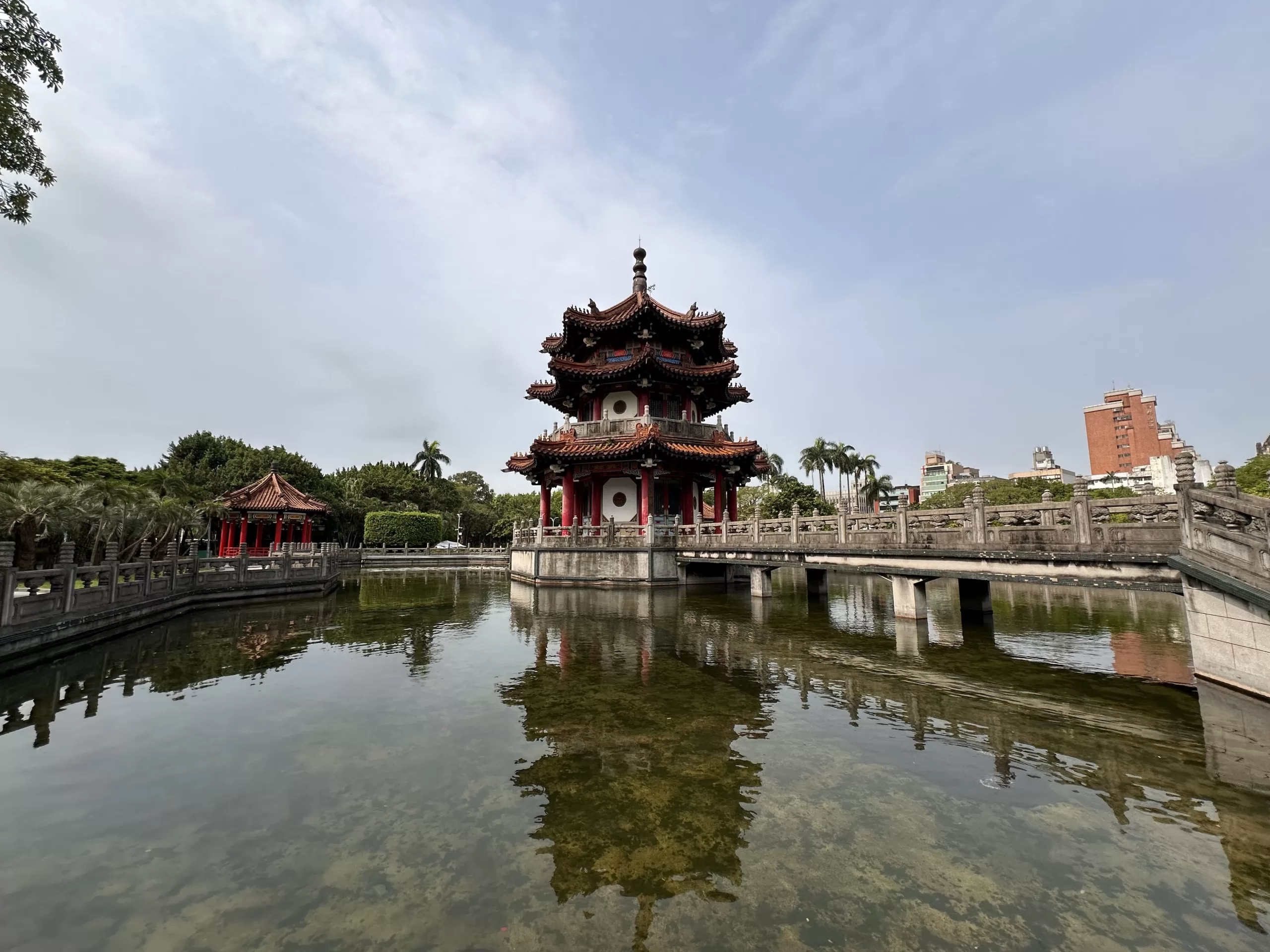 2-28 Peace Memorial Park - Places to Visit in Taipei