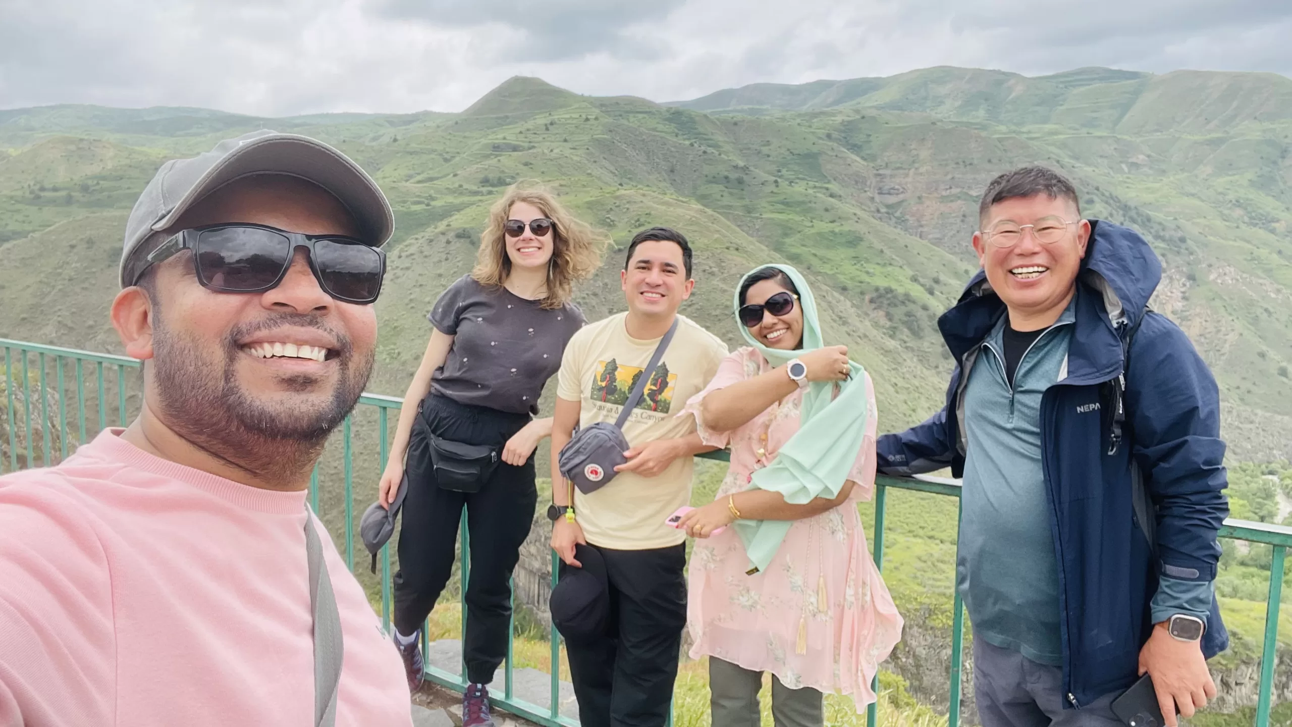 Visitando con Amigos Armenia