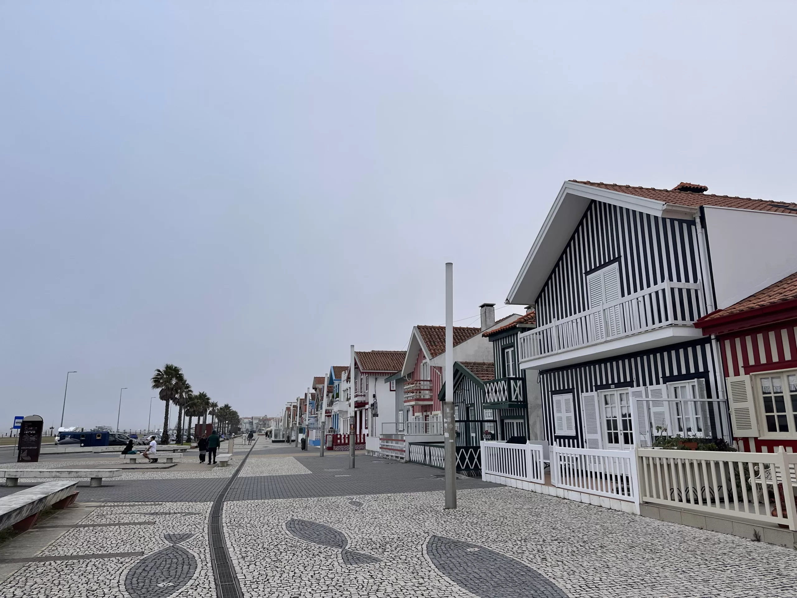 Casas típicas de Costa Nova en Aveiro
