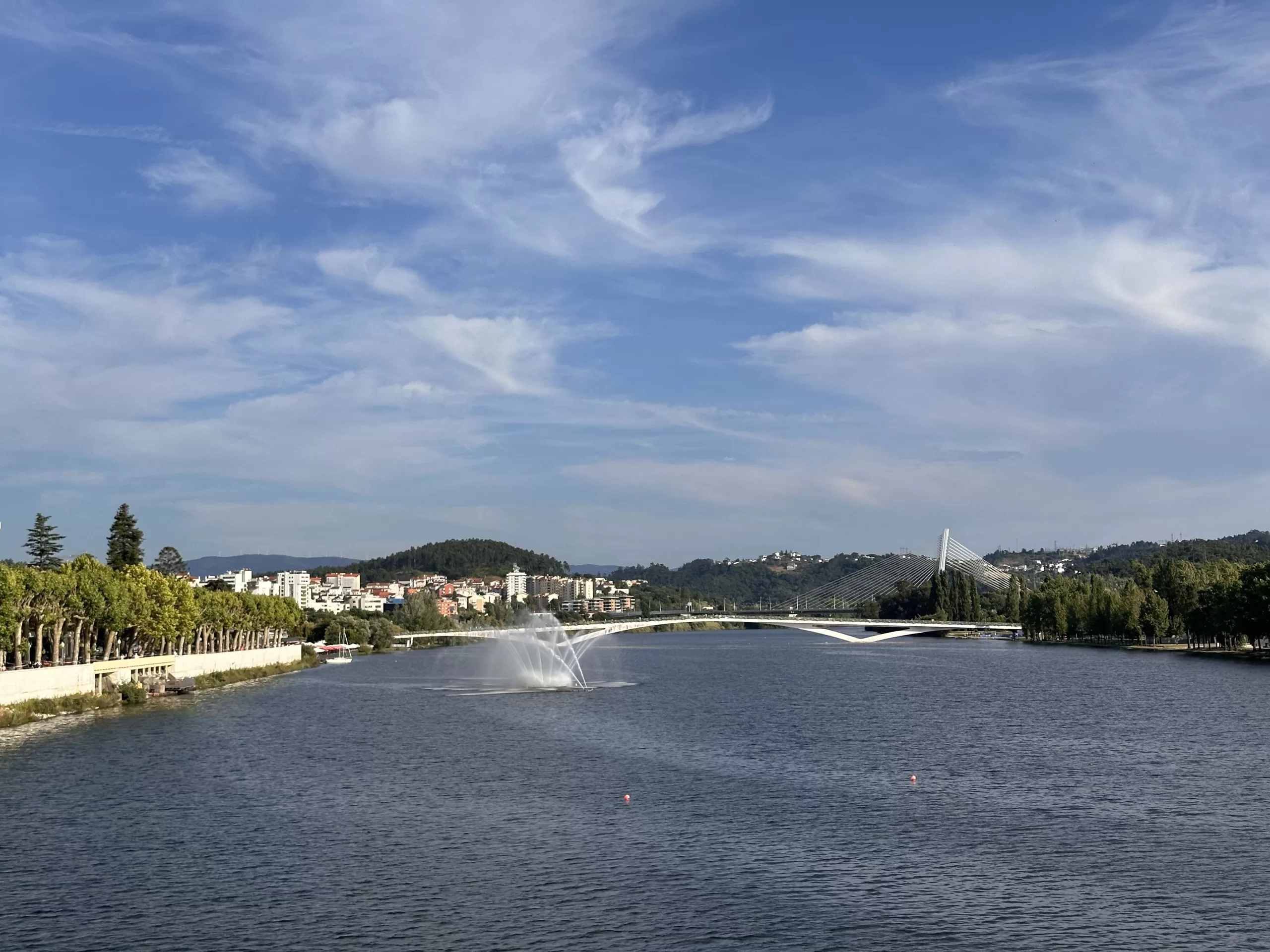 Ponte Rainha Santa Isabel (Puente Europa)