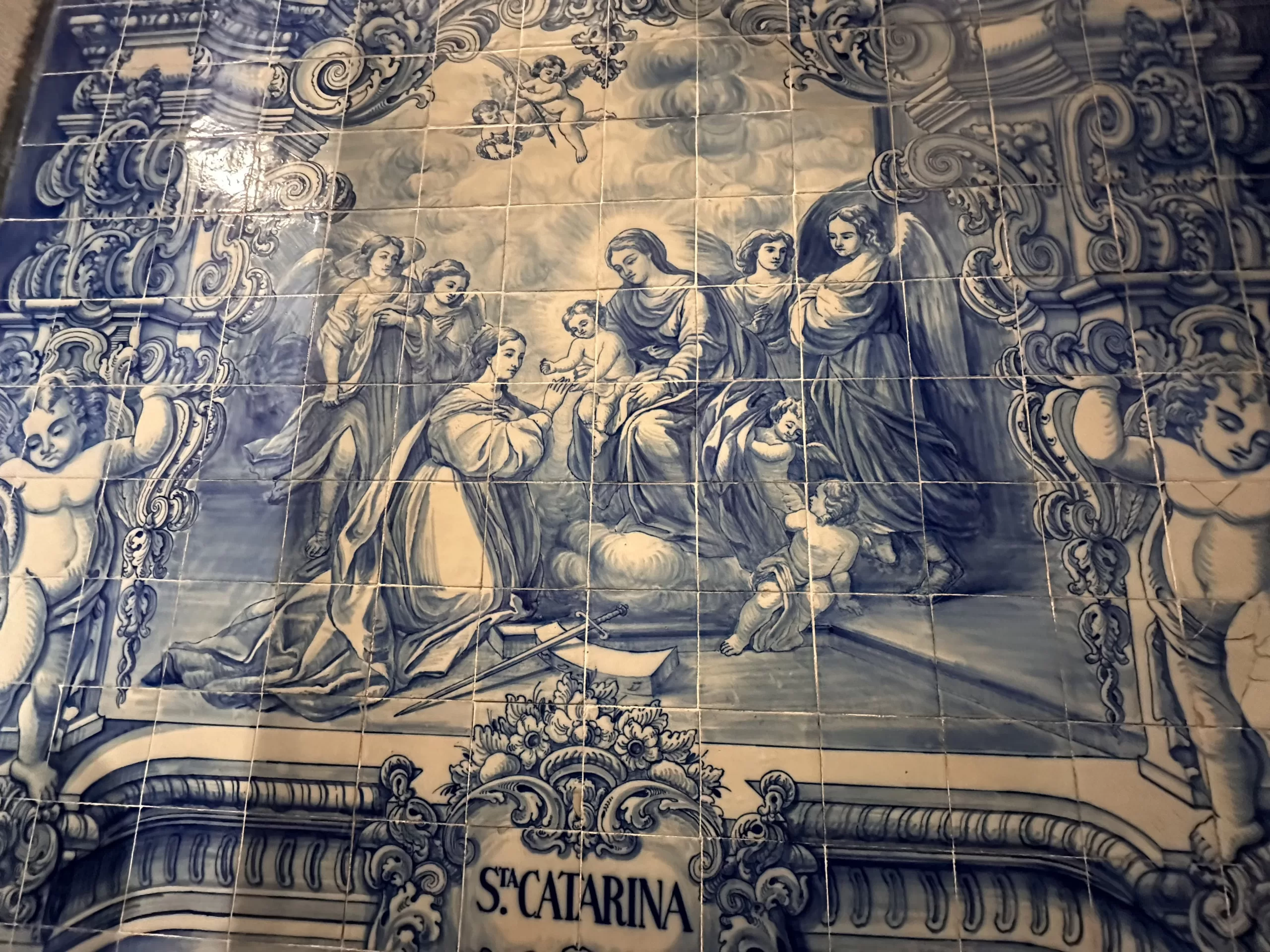 Azulejos en la Iglesia de Santo Ildefonso