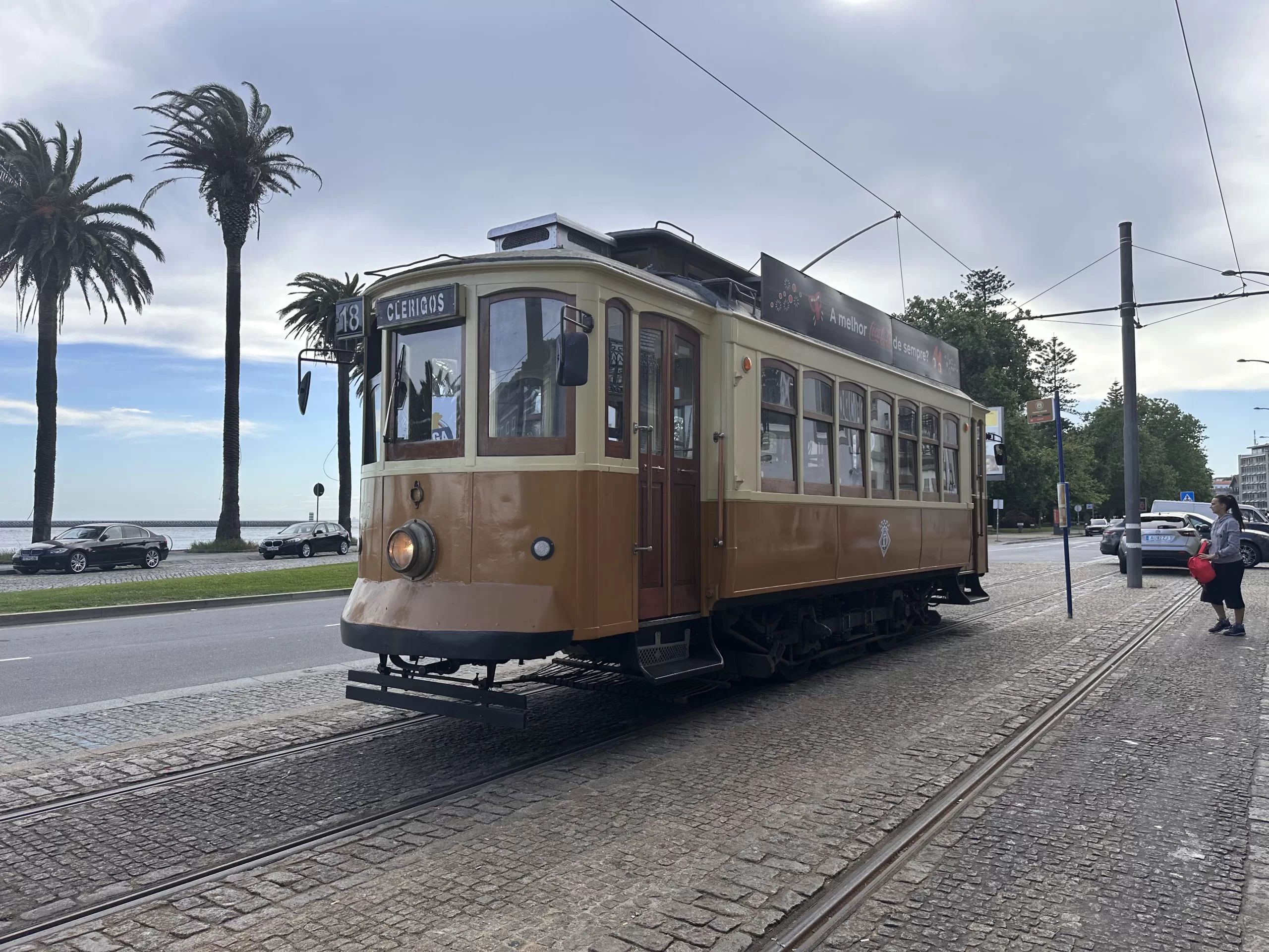 El Tranvía de Oporto: Un Viaje Nostálgico